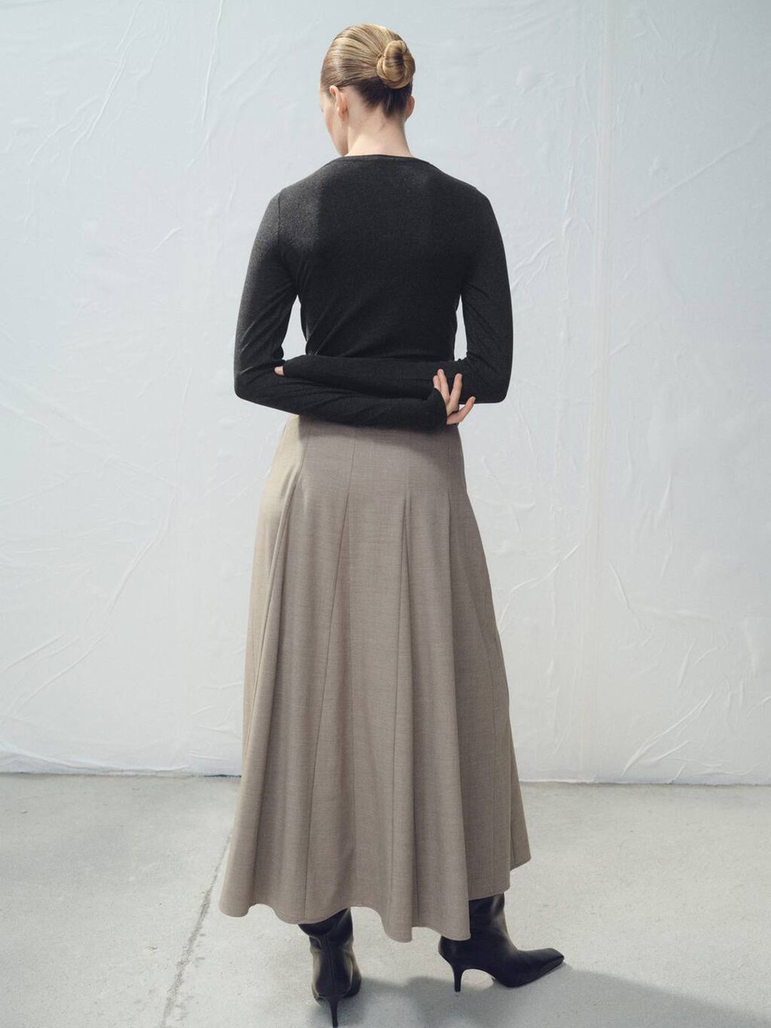 Godets Details Belted Flared Midi Skirt