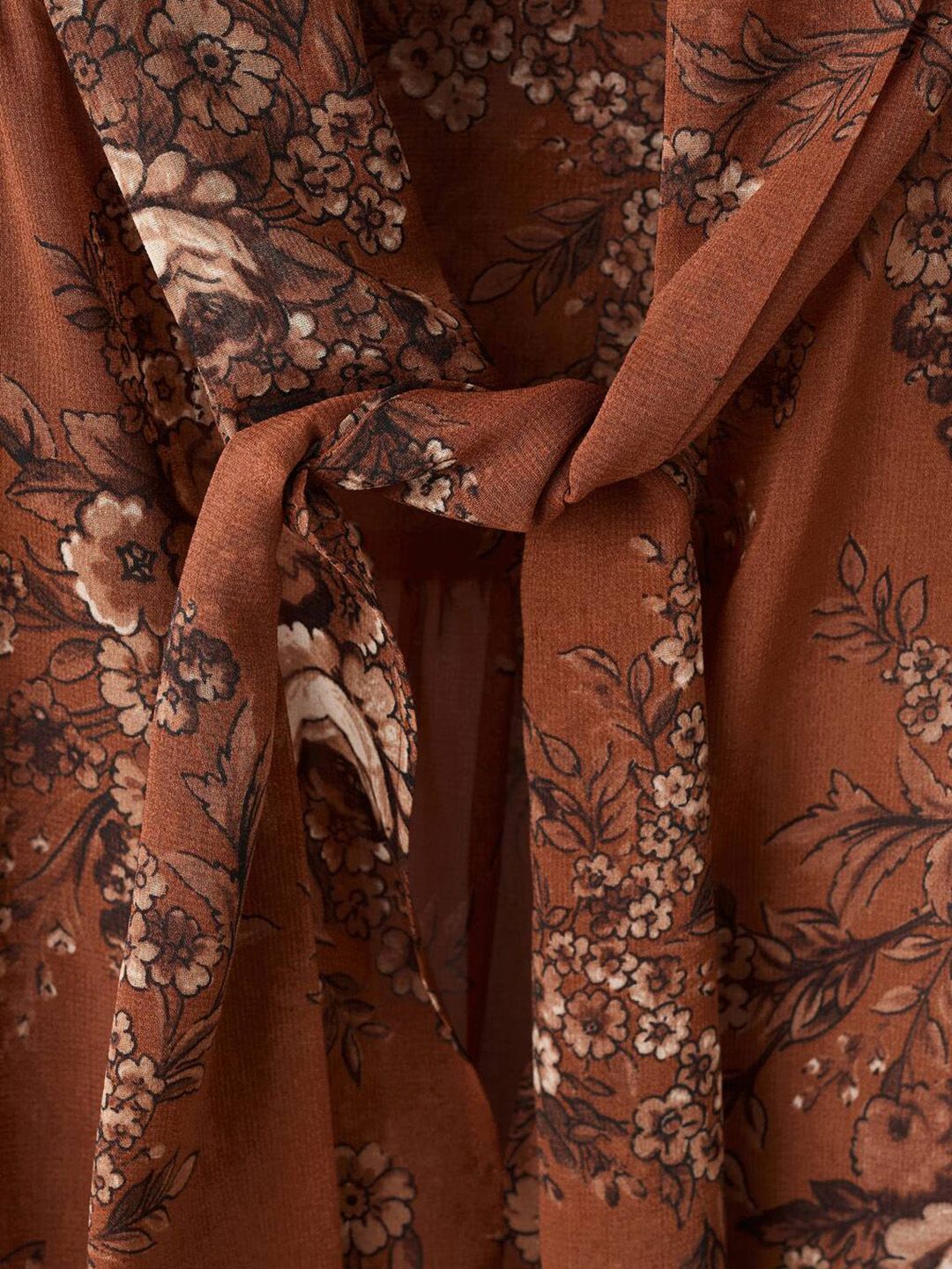 Floral Print Bell Sleeve Scarf Neck Peplum Crop Top