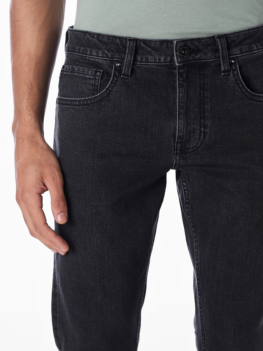 Slim Fit Low-Rise Light Fade Stretchable Jeans