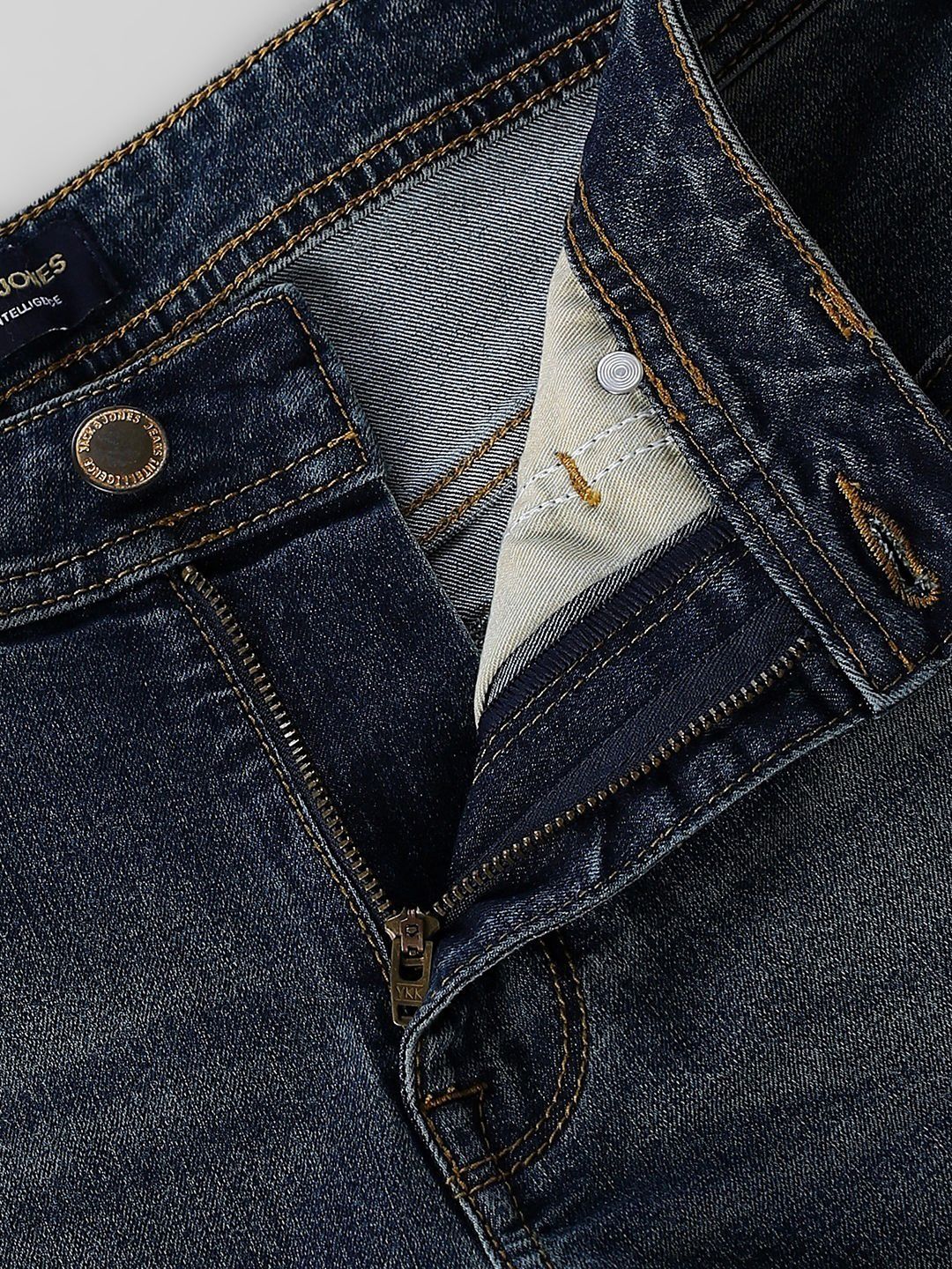 Slim Fit Low-Rise Light Fade Stretchable Jeans