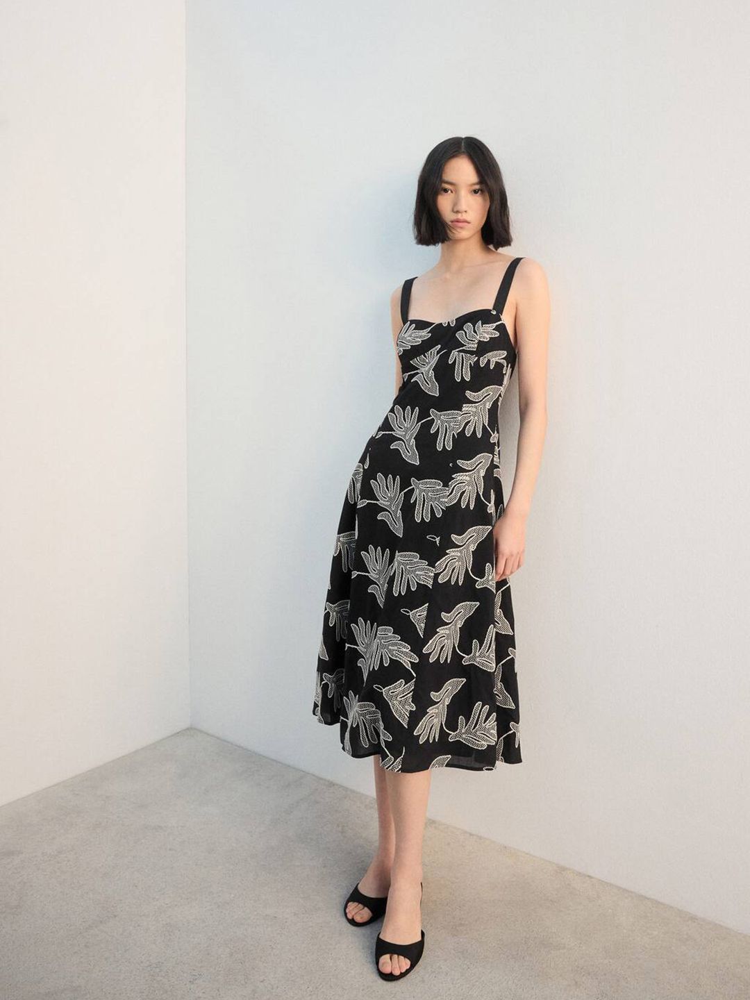 Embroidered Fit & Flare Midi Dress