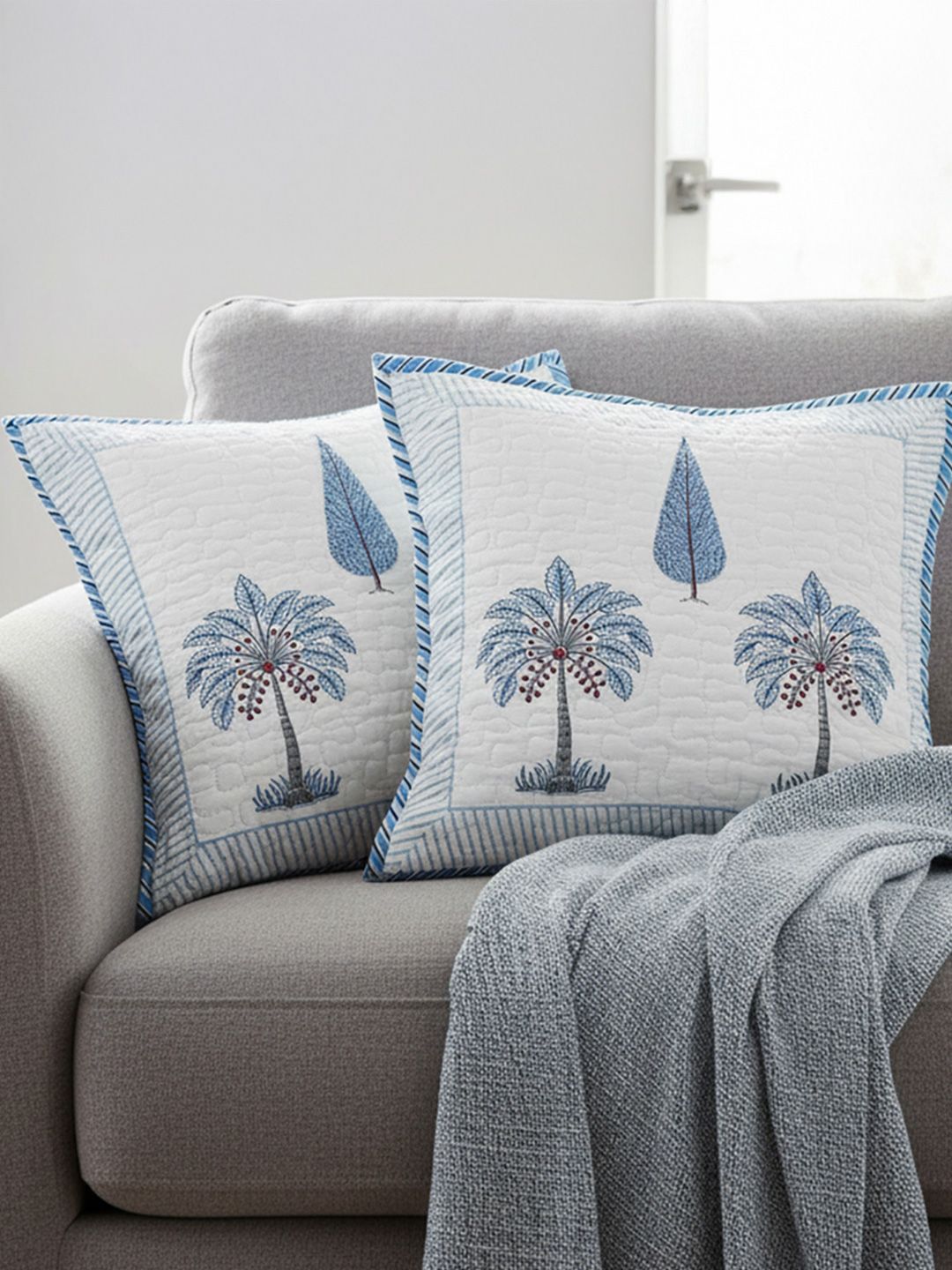 HOMEMONDE HOMEMONDE Hand Block Blue & White Set of 2 Floral Square Cushion Covers