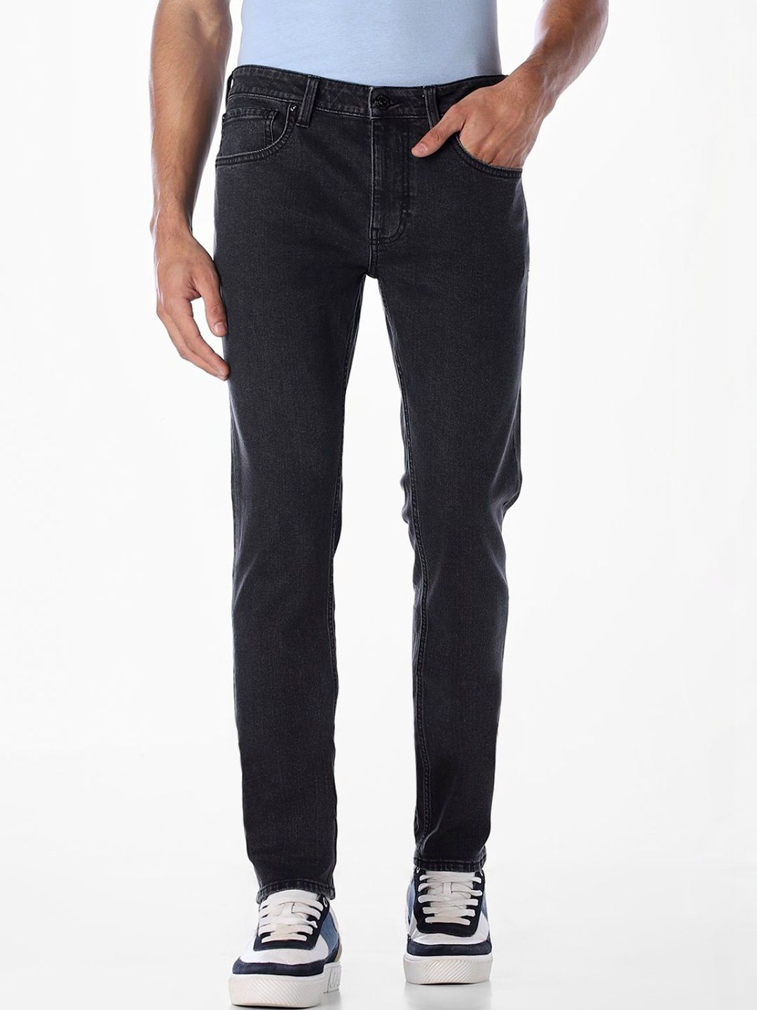 Ben Skinny Fit Low-Rise Light Fade Stretchable Jeans