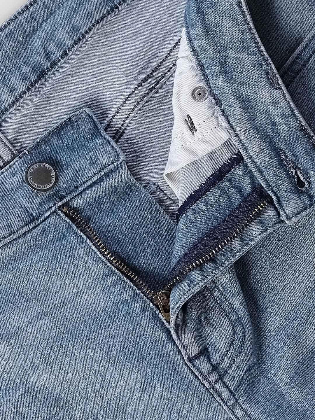 Tim Tapered Fit Low-Rise Light Fade Stretchable Jeans