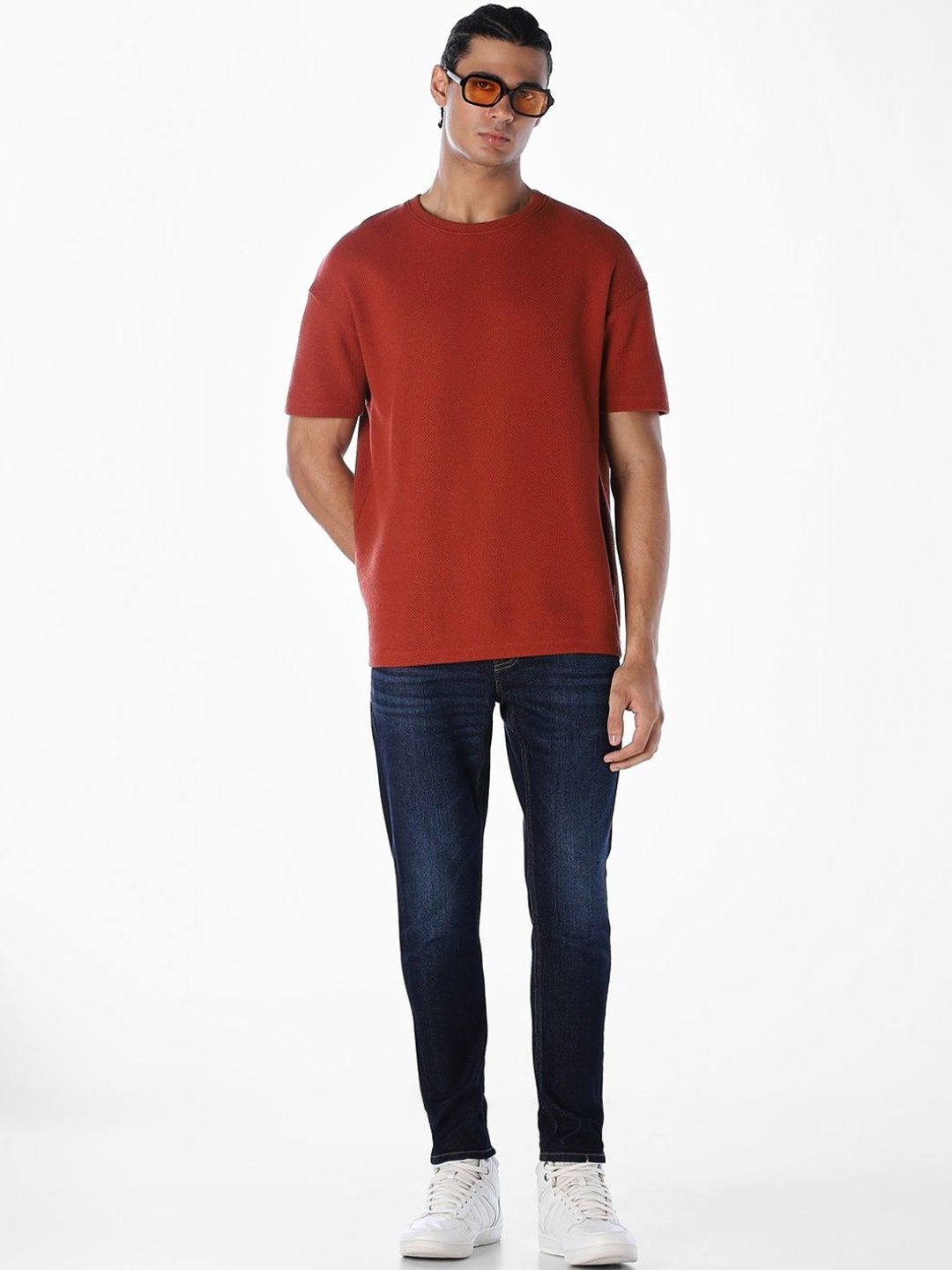 Slim Fit Low-Rise Light Fade Stretchable Jeans