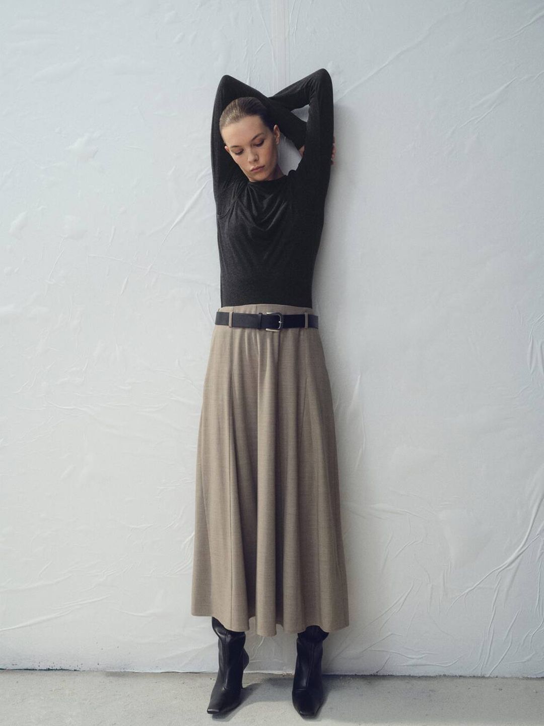 Godets Details Belted Flared Midi Skirt