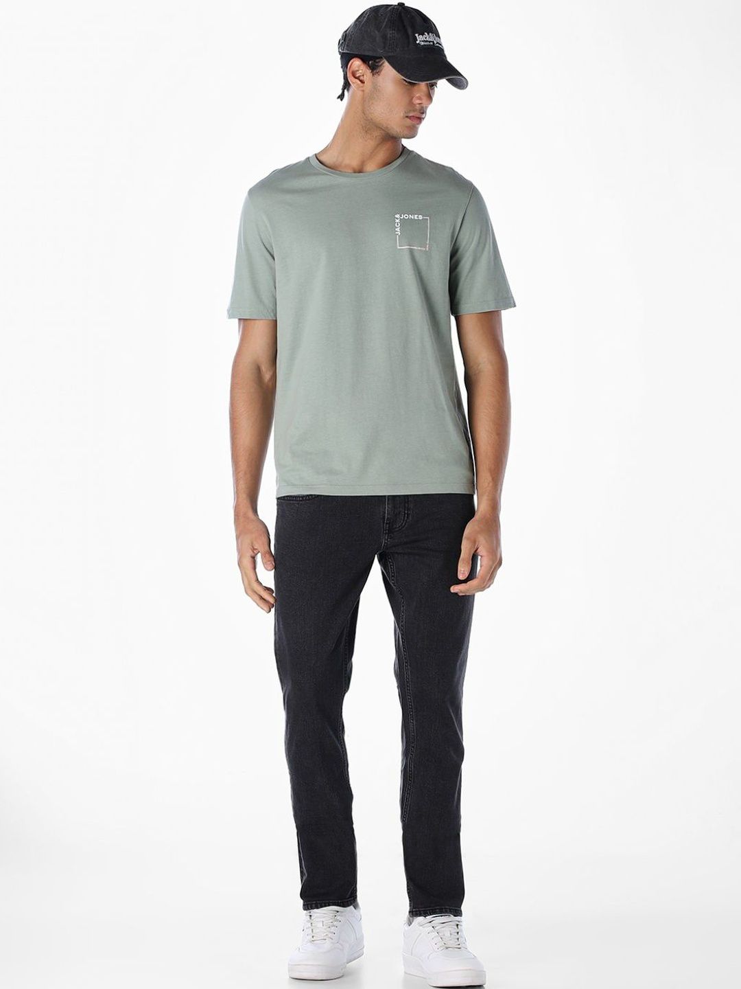 Slim Fit Low-Rise Light Fade Stretchable Jeans
