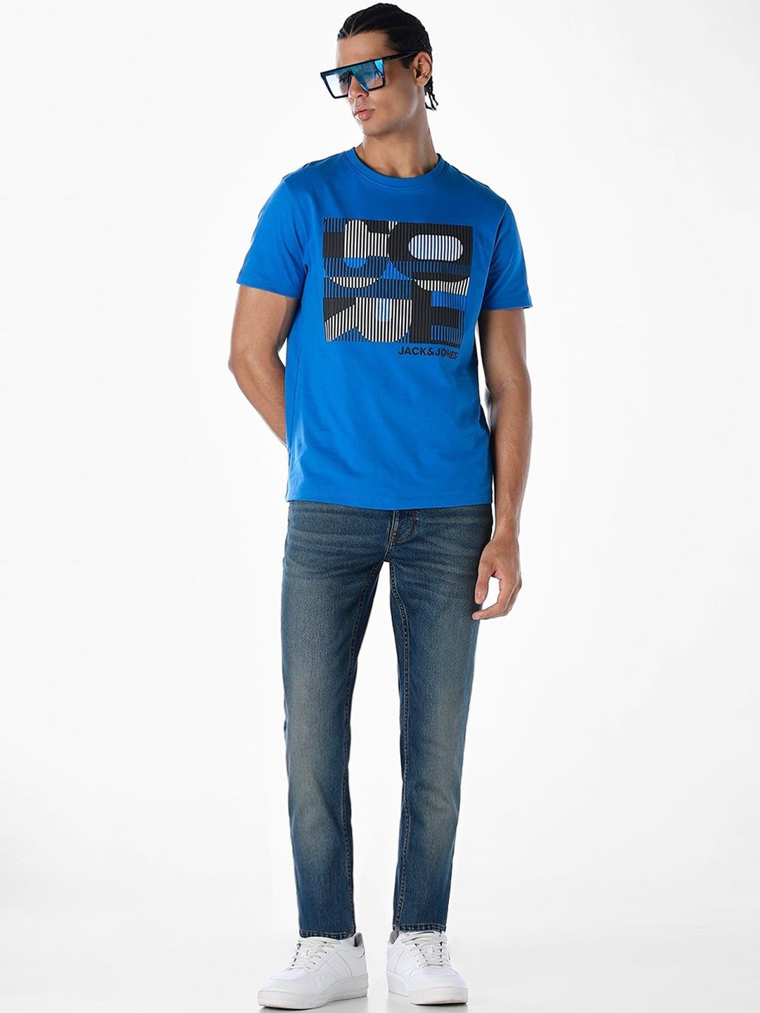 Tim Tapered Fit Low-Rise Light Fade Stretchable Jeans
