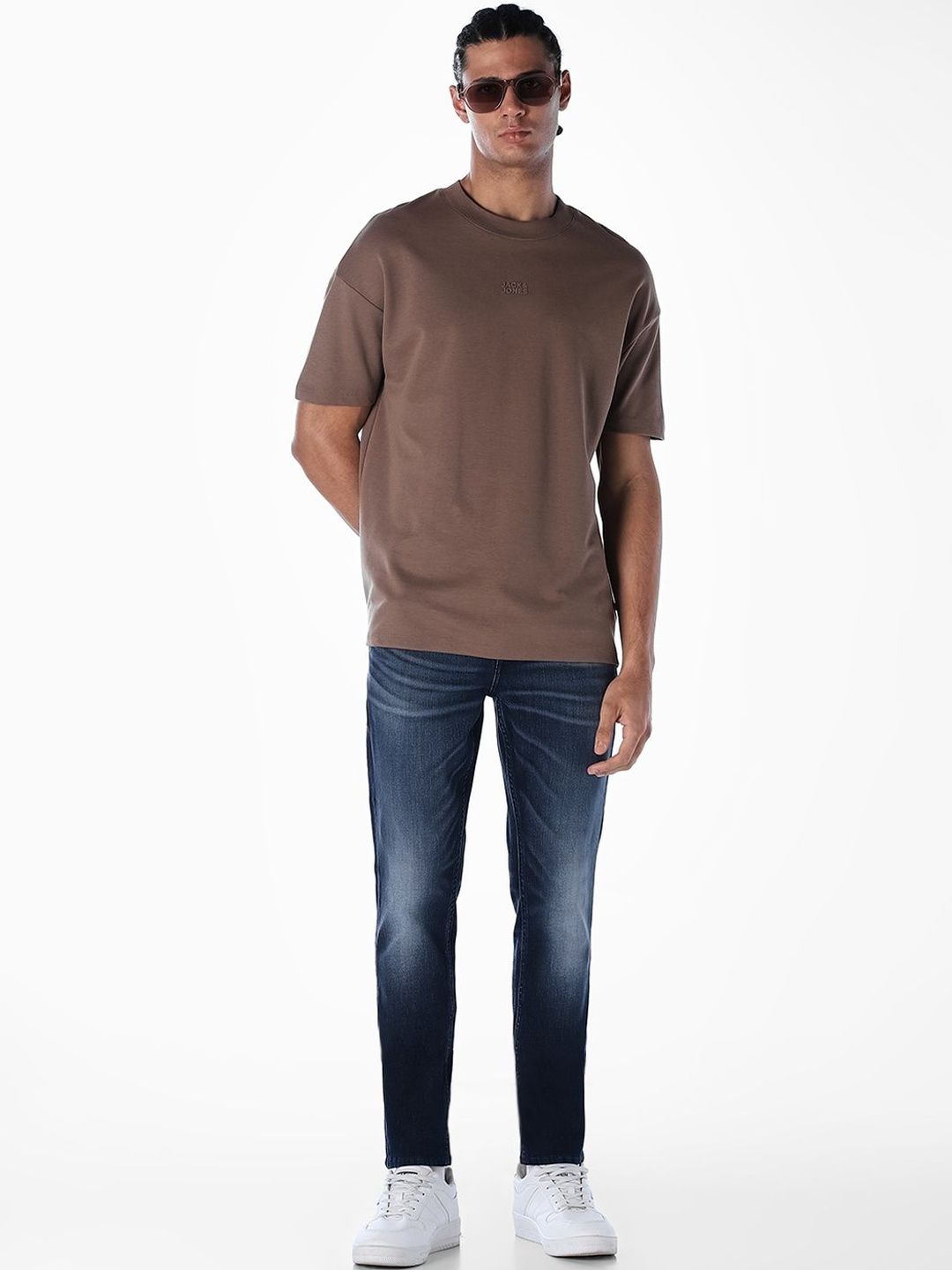 Slim Fit Low-Rise Light Fade Stretchable Jeans