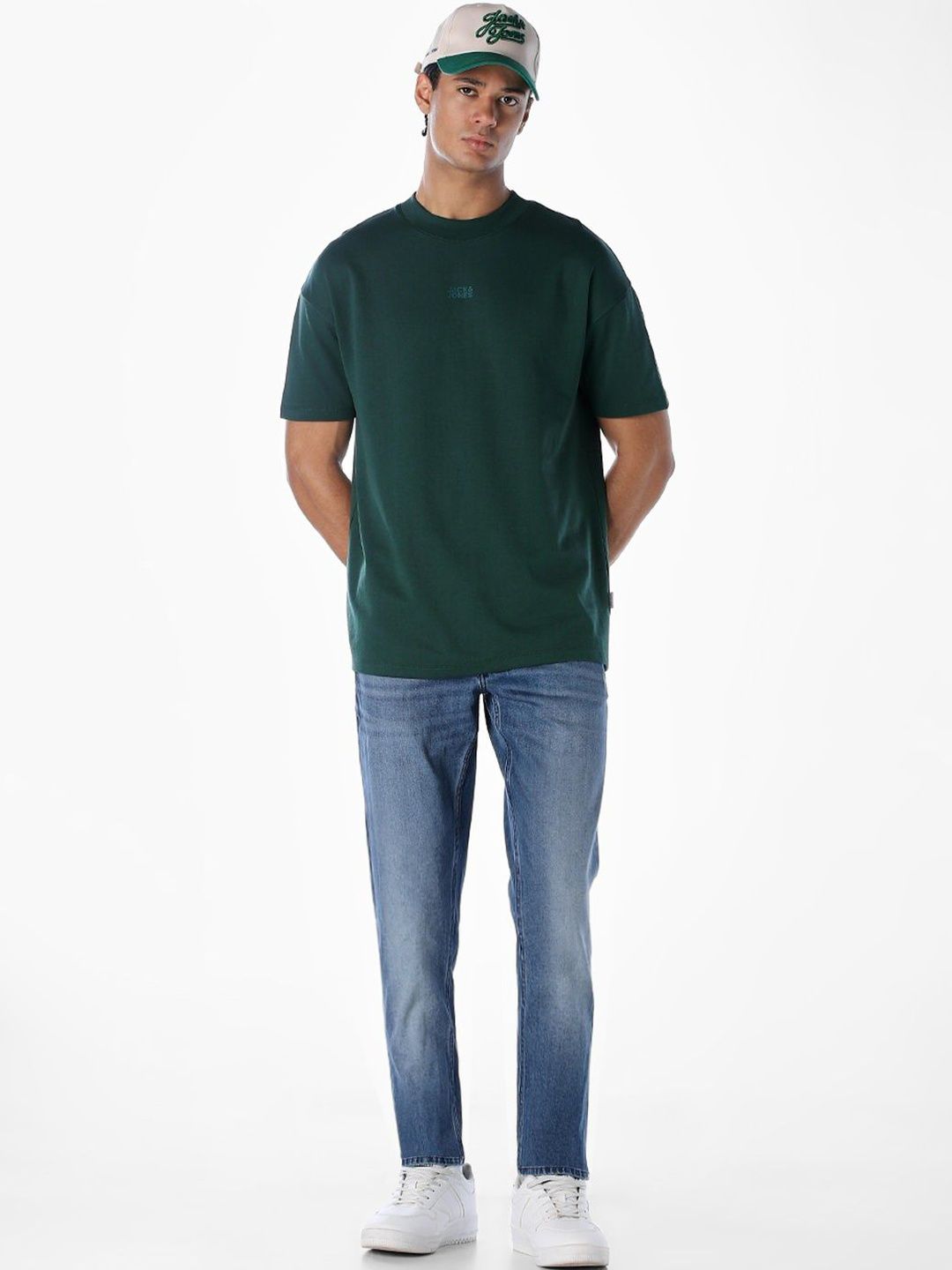Slim Fit Low-Rise Light Fade Stretchable Jeans