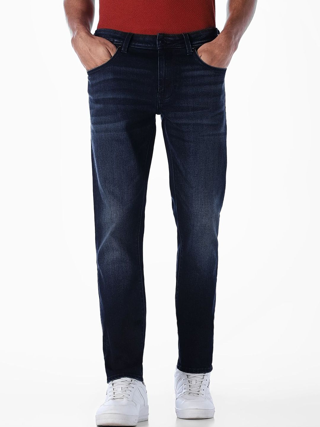 Slim Fit Low-Rise Light Fade Stretchable Jeans