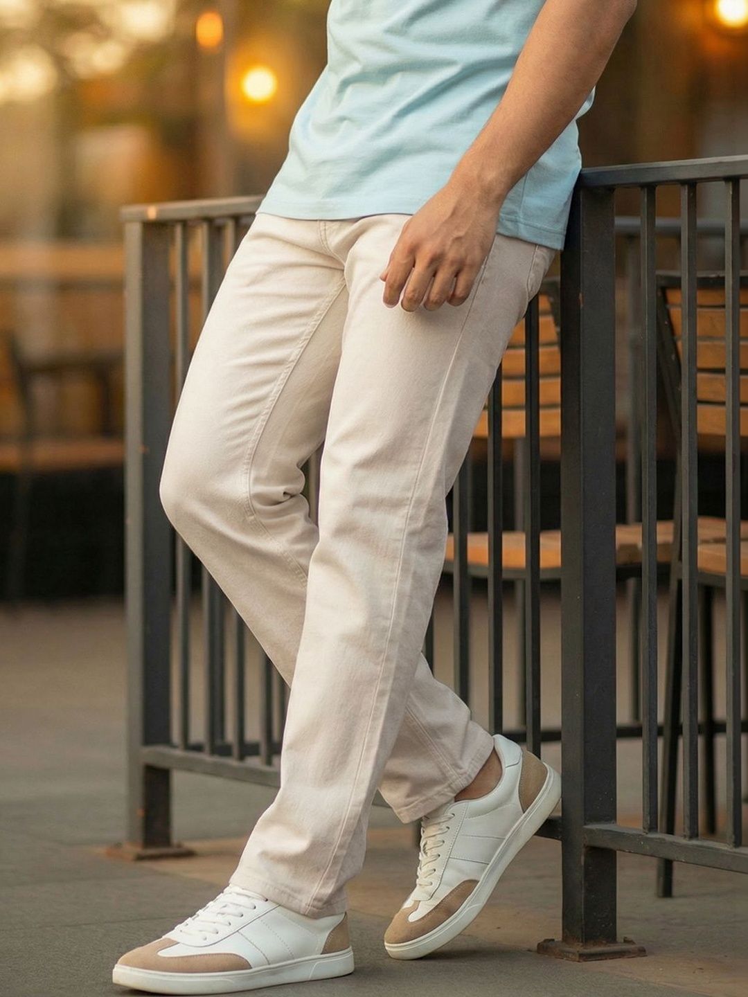Bewakoof Men Beige Slim Straight Fit Stretchable Mid-Rise Jeans