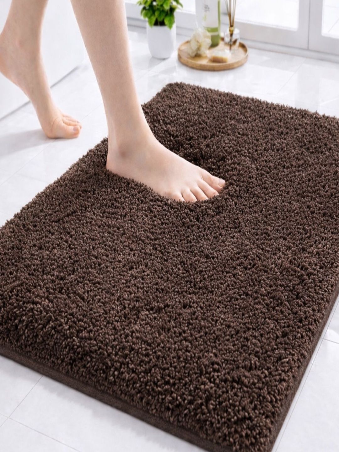 Sittella Brown 1800 GSM Super Soft Extra Thick Quick Dry & Anti-Skid Bath Rug
