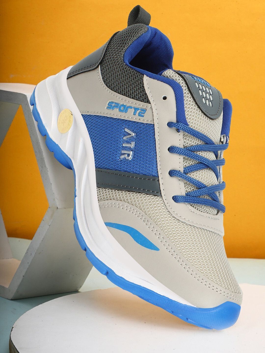 Chazer Men Running Non-Marking Shoes