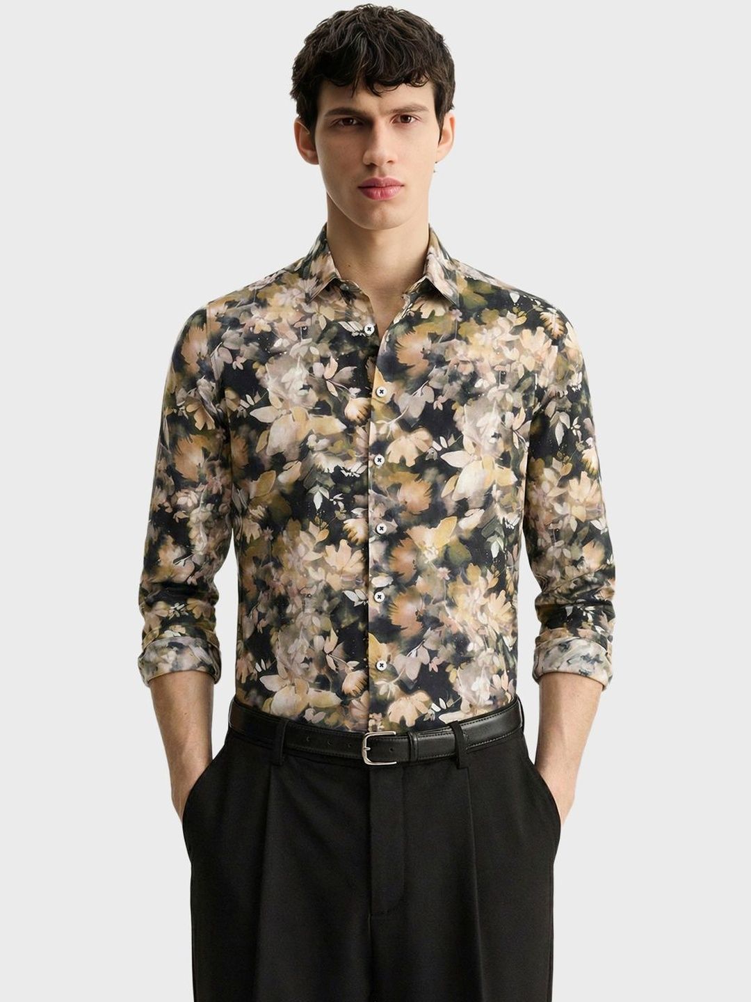 The Indian Garage Co Men Slim Fit Floral Printed Casual Shirt