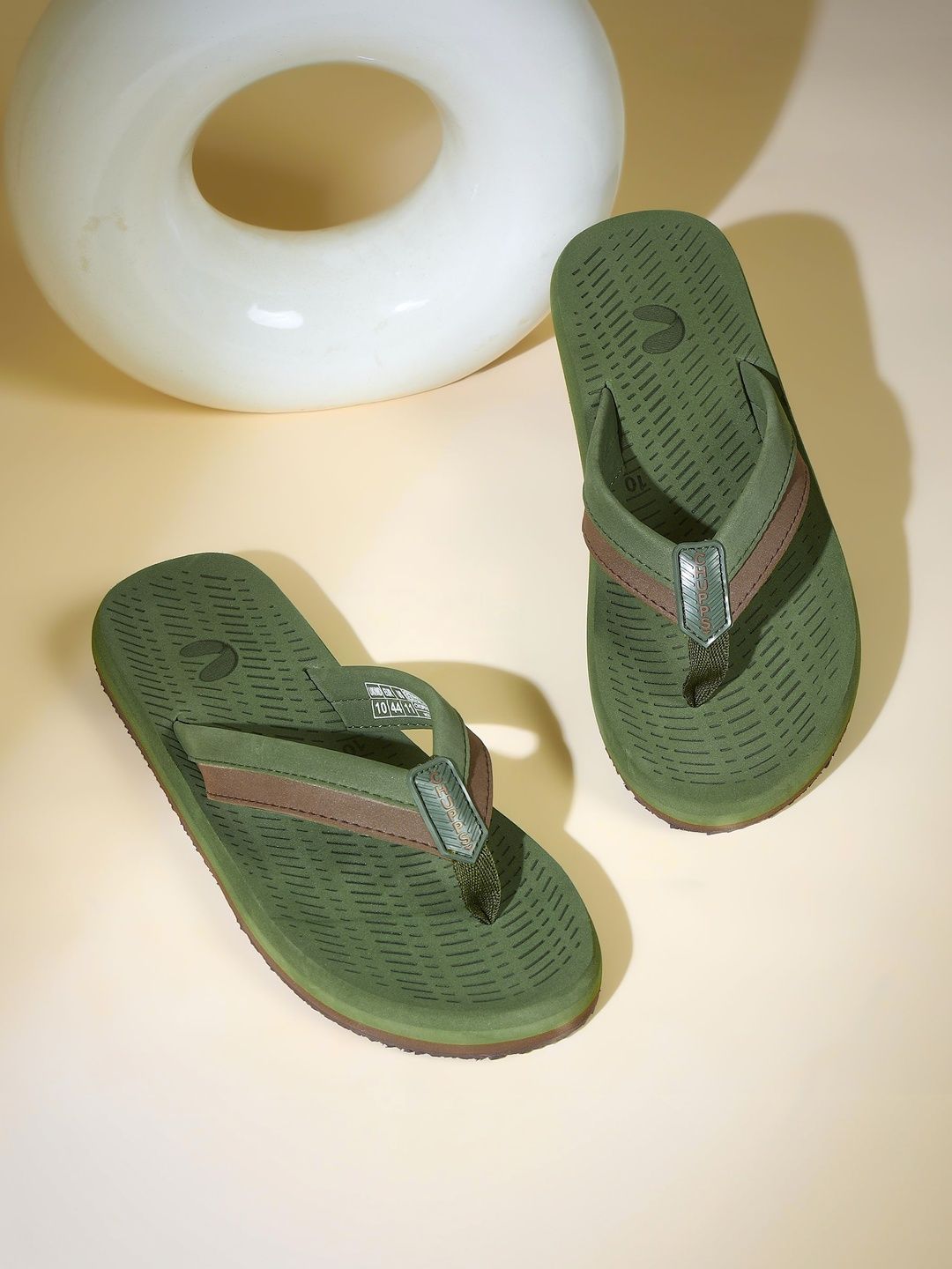 CHUPPS Men Thong Flip-Flops
