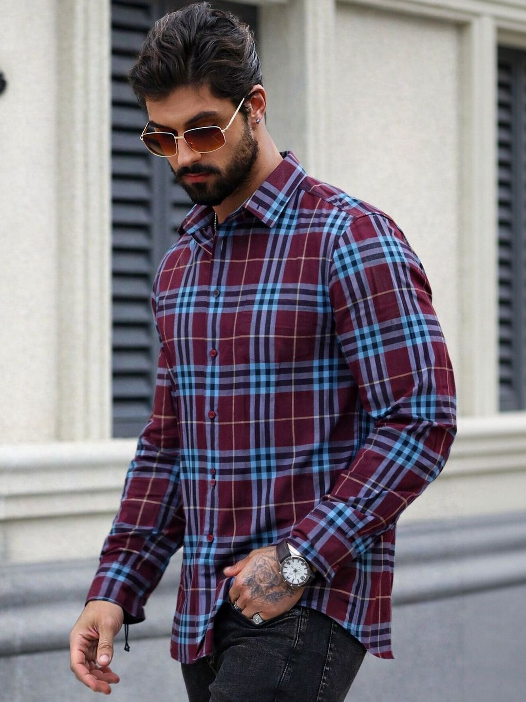 Metronaut Men Checked Casual Shirt