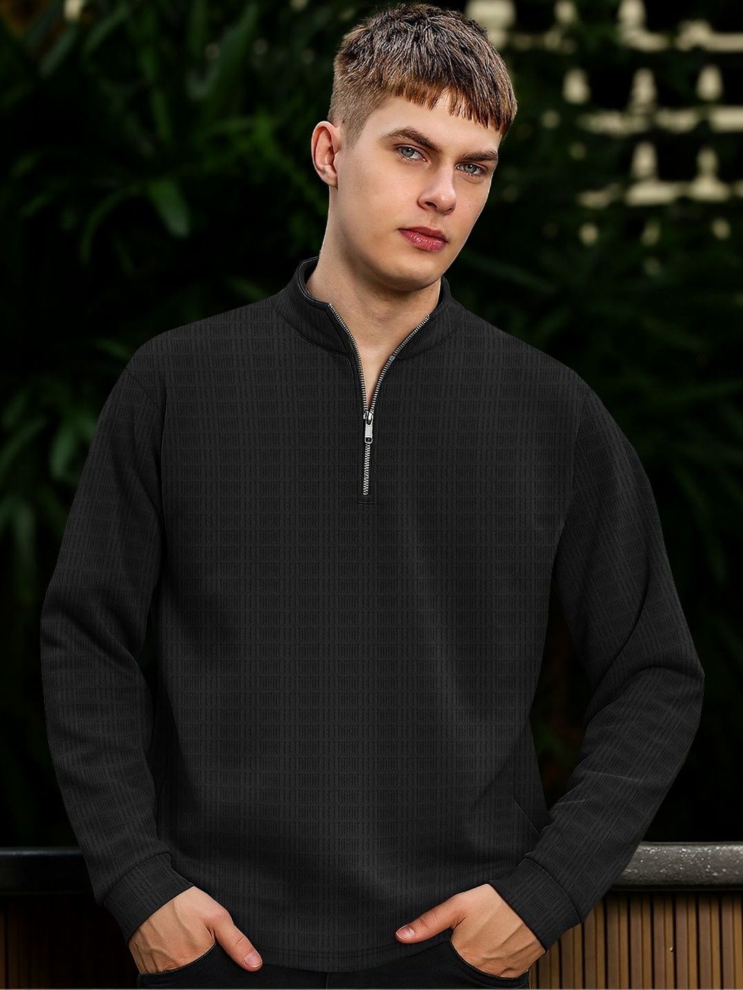 HAPPY KHAJANA Men High Neck T-shirt