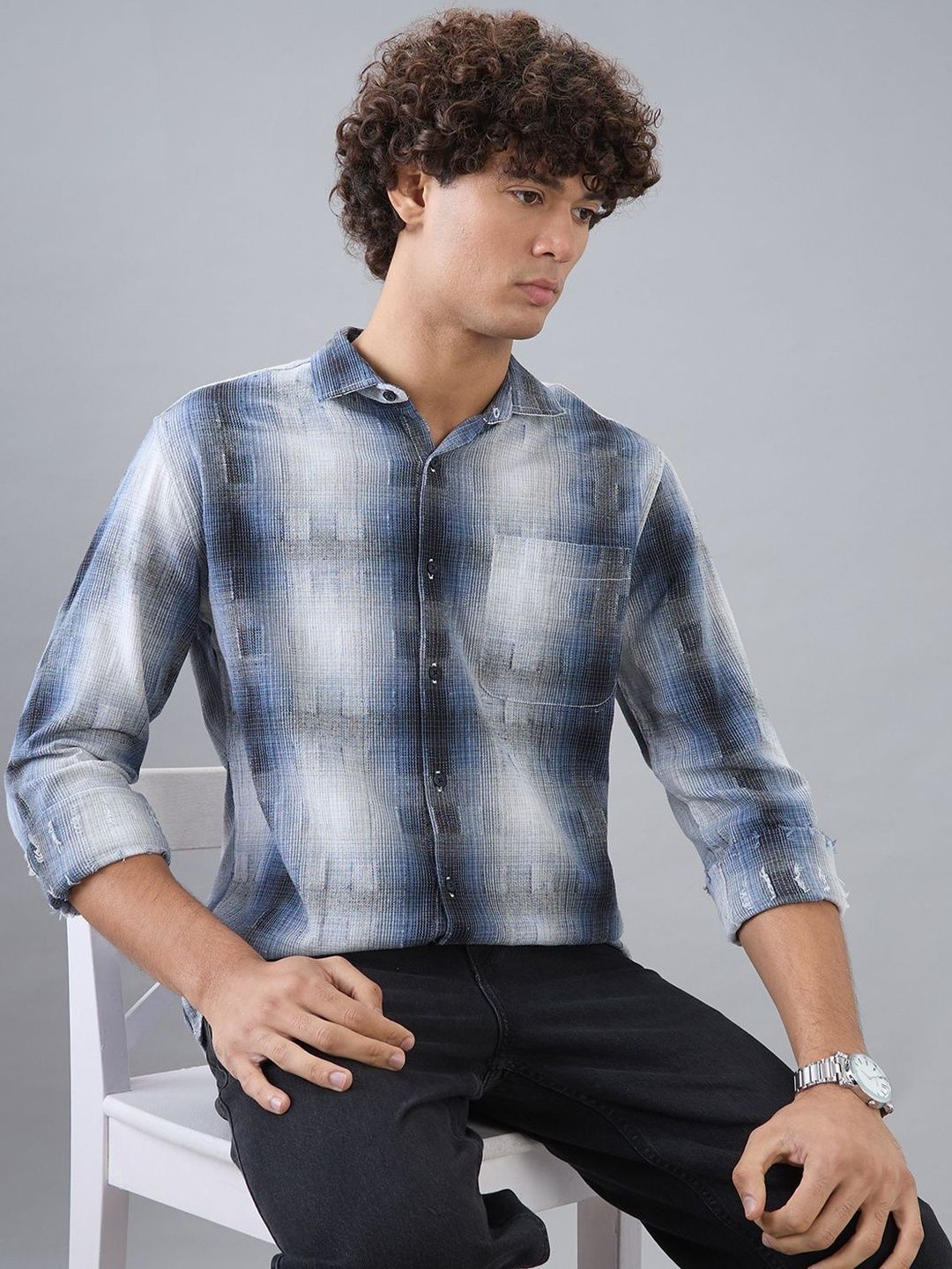 THE SHIRT CODE Men Slim Fit Checked Casual Shirt