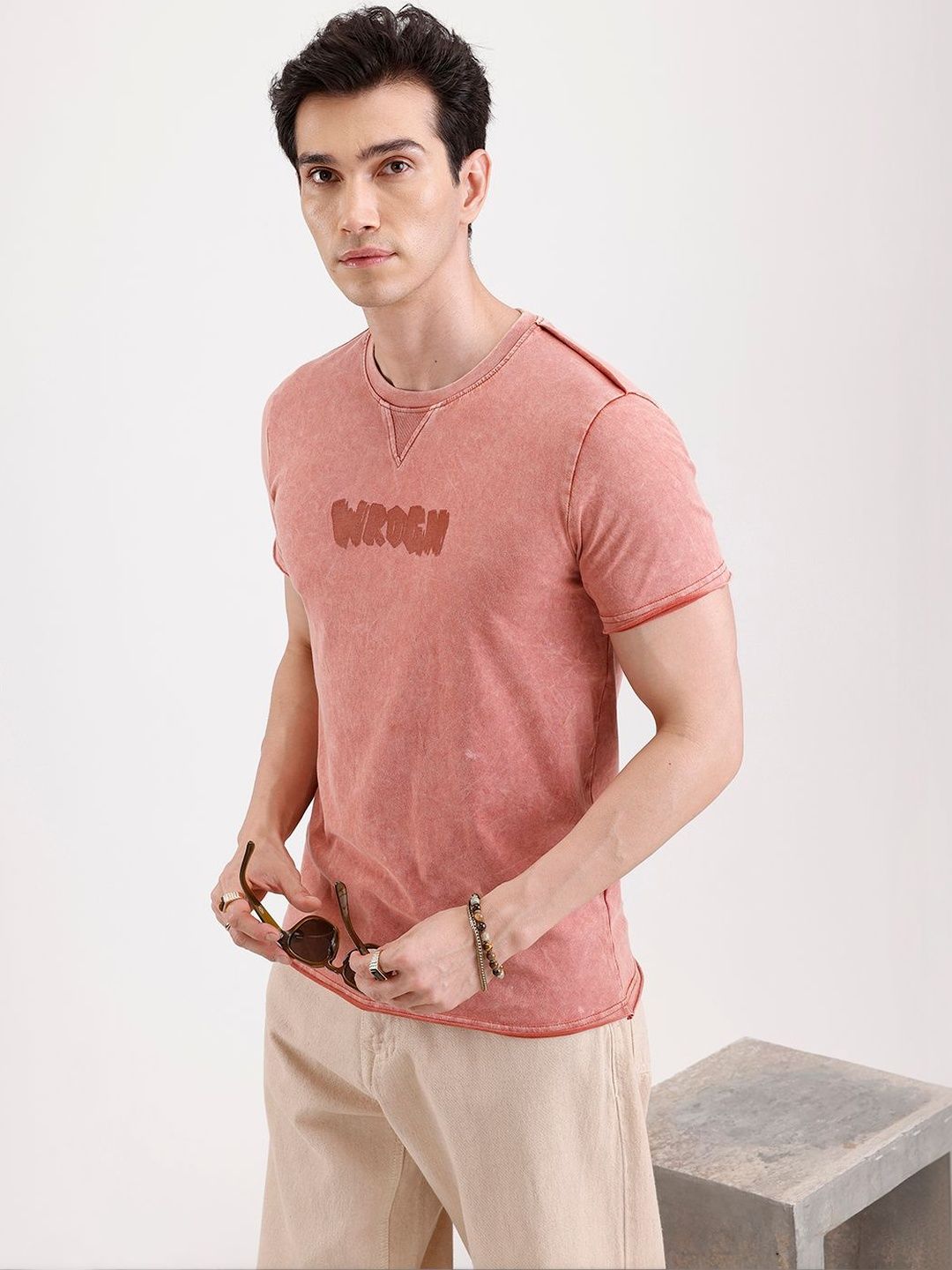 WROGN Men Typography Printed Slim Fit T-shirt