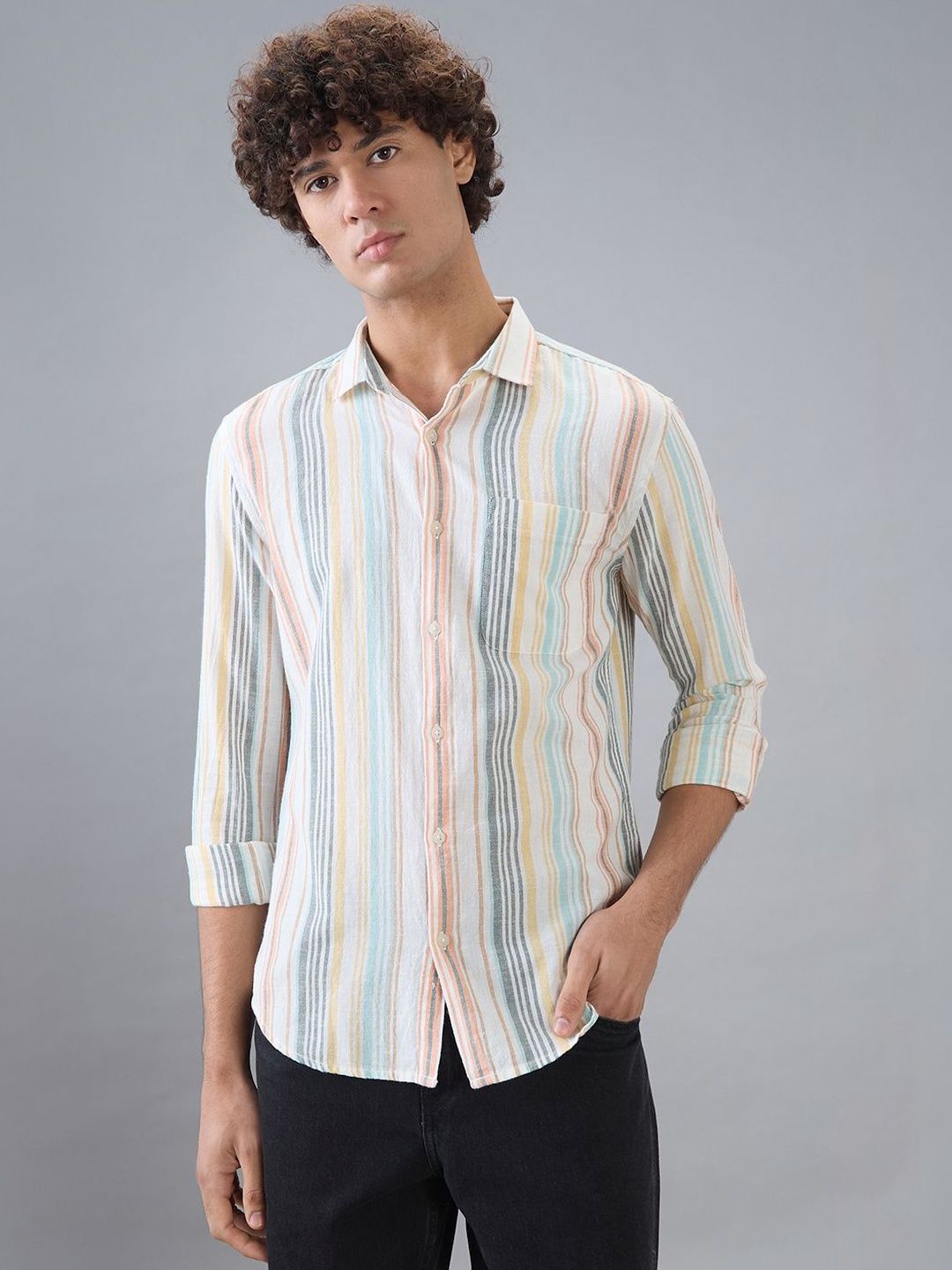 THE SHIRT CODE Men Slim Fit Multi Stripes Striped Casual Shirt