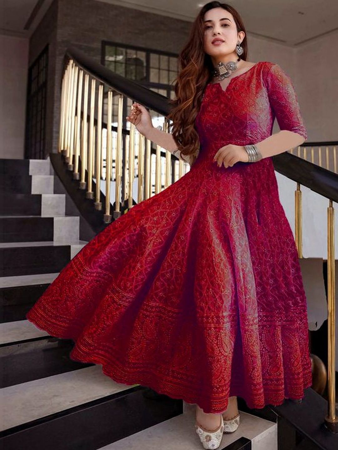 ZAZADIYA Embroidered Chikankari Pure Cotton Chikankari Kurti