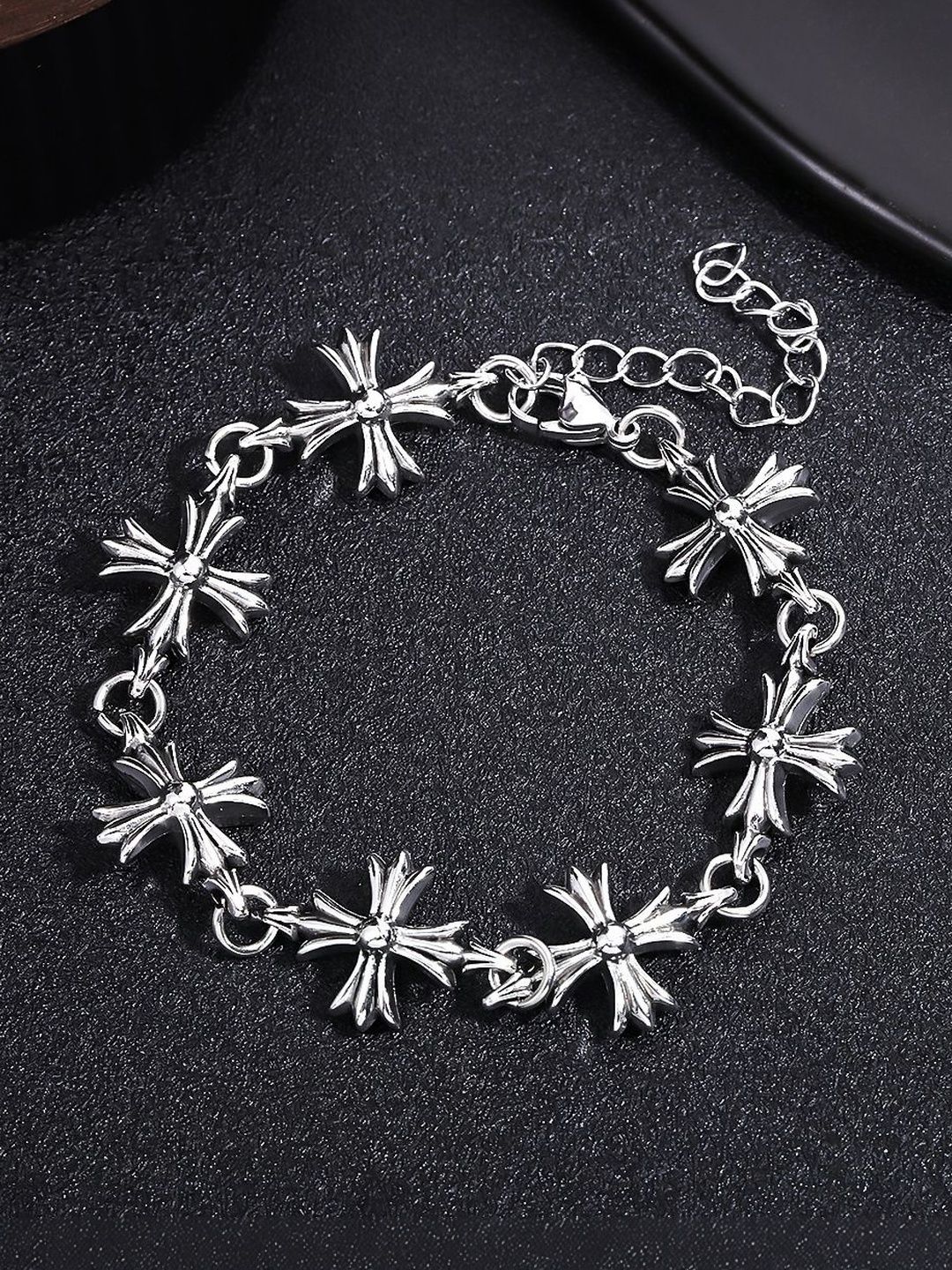 StyleCast x Revolte StyleCast x Revolte Men Silver-Plated Link Bracelet