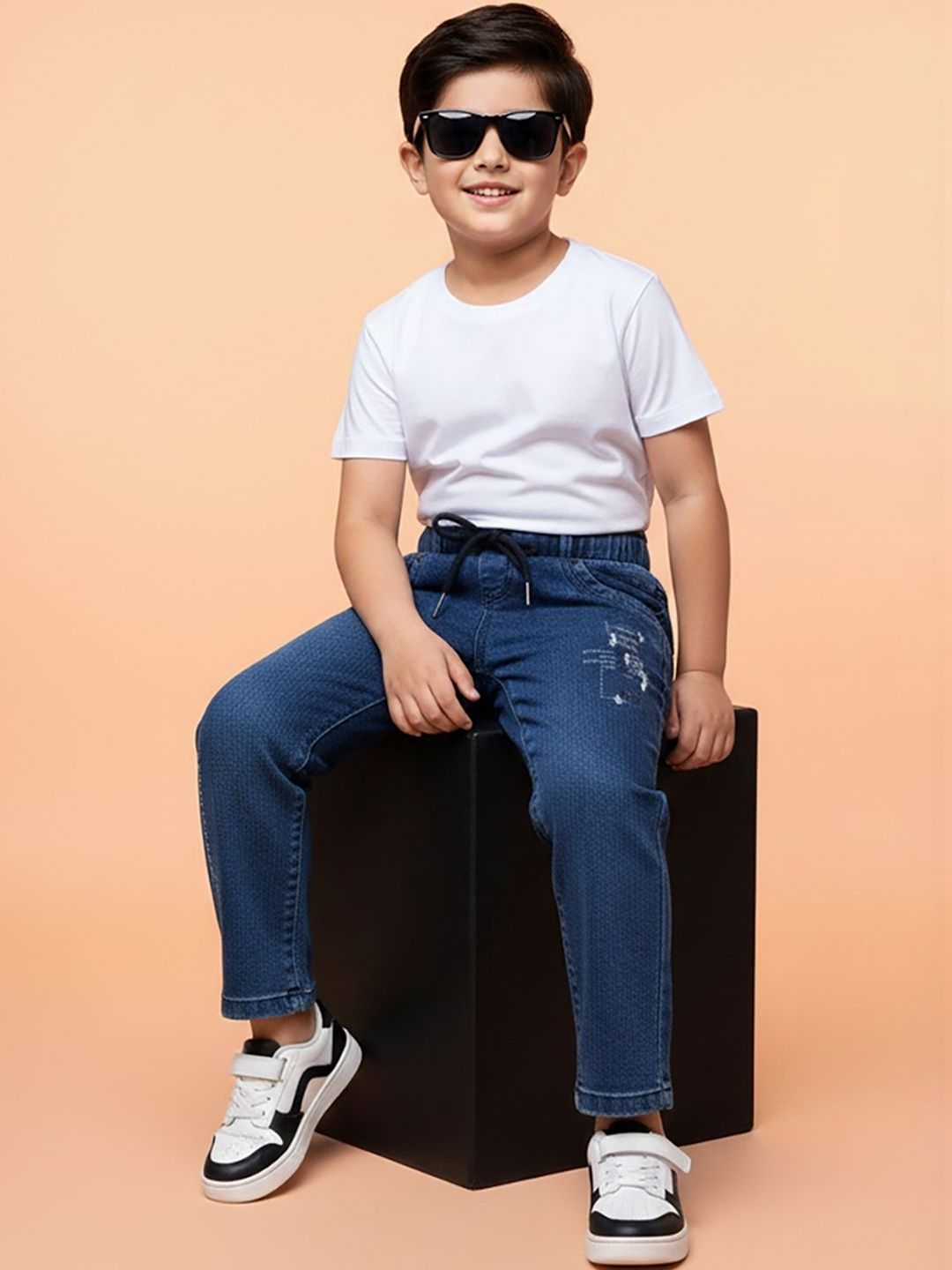 JFR Boys Straight Fit Low-Rise Mildly Distressed Light Fade Jeans