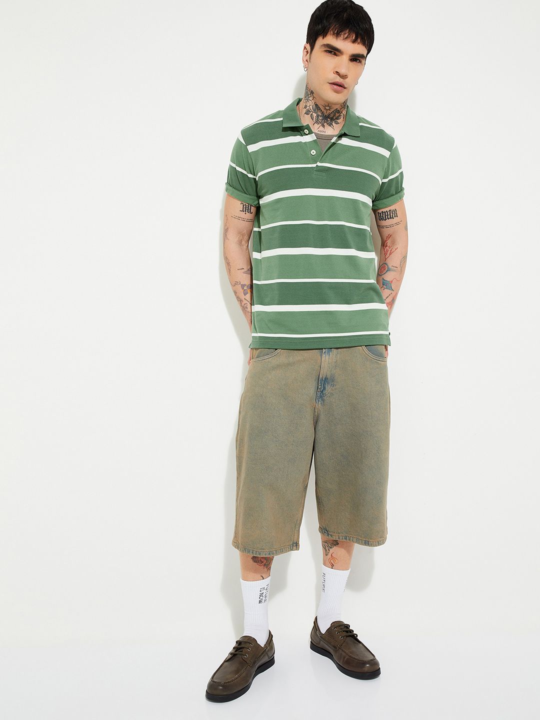 max Men Colourblocked Polo Collar T-shirt
