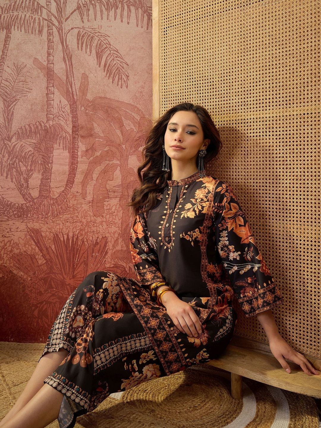 Sangria Printed Mandarin Collar Tunic & Trousers Co-Ords