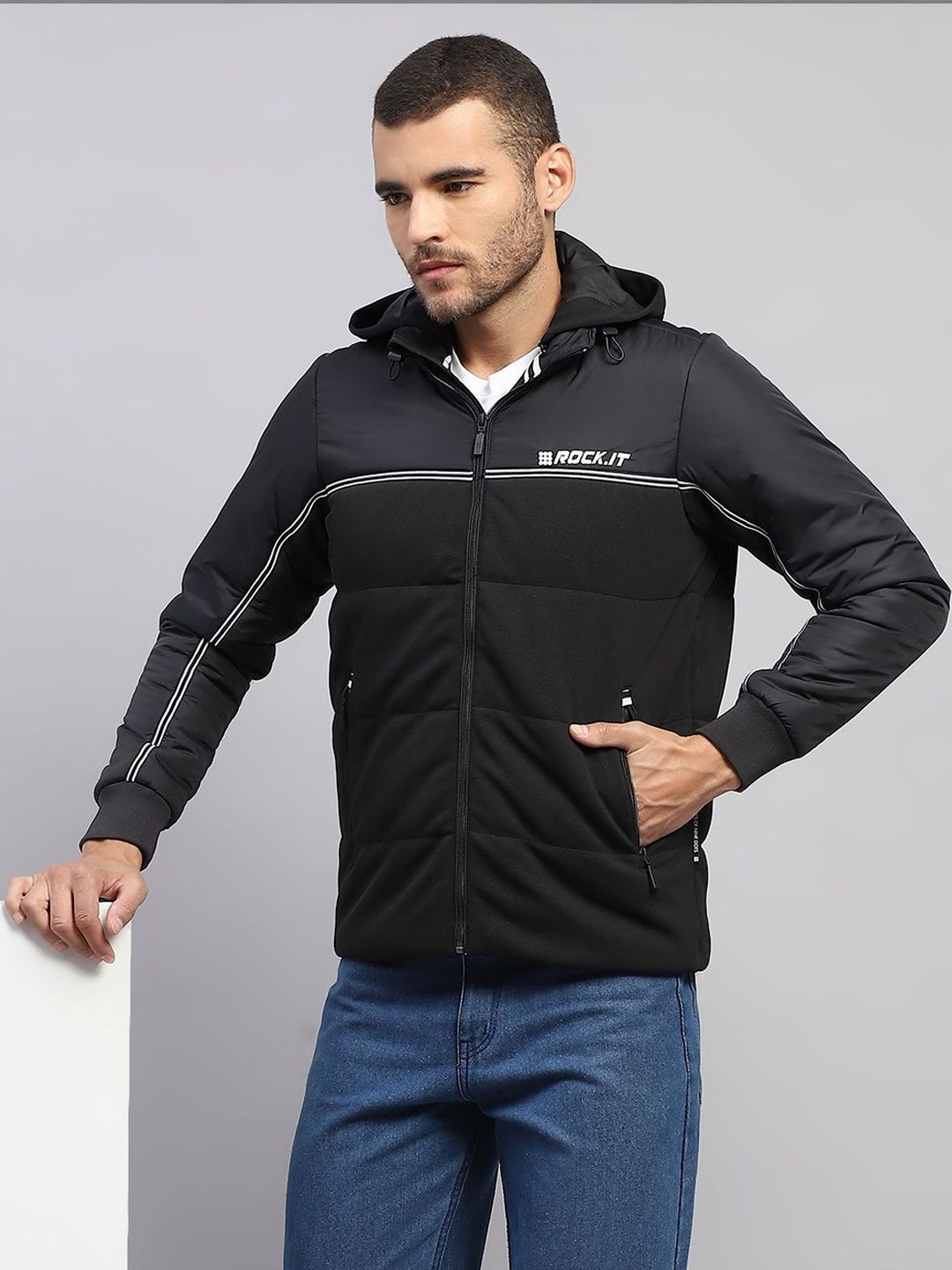 rock.it Men Brand Logo Colourblocked Outdoor Puffer Jacket