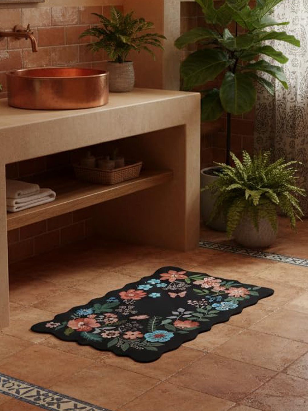 THE ARTMENT Women Black Large Paradise Bloom Diatomaceous Earth Bath Mat