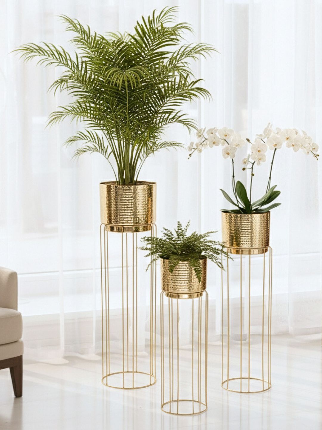 BEHOMA Set Of 3 Gold Toned Hammered Metal Floor Planters With Stand