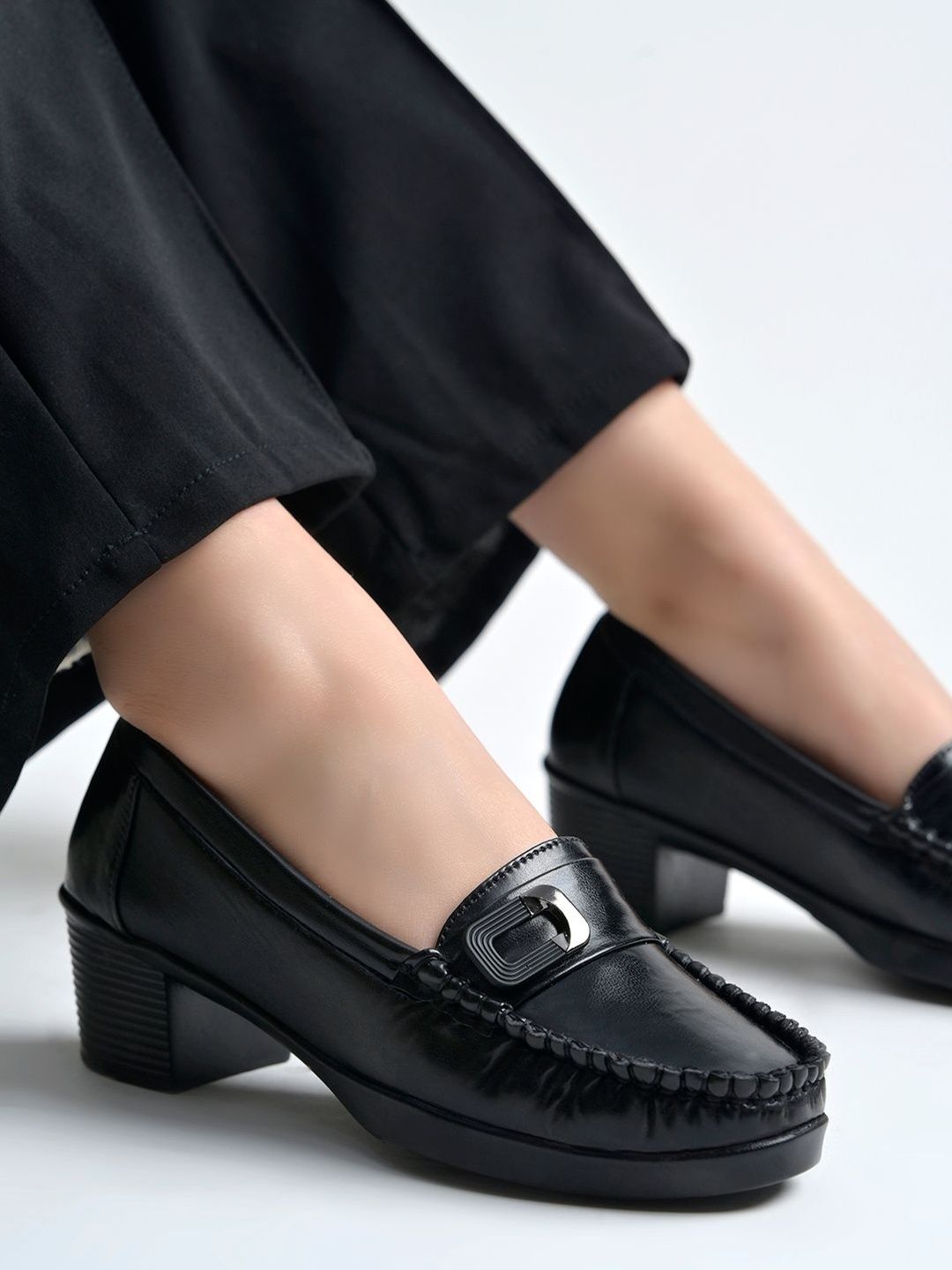 Shoetopia Women Loafers