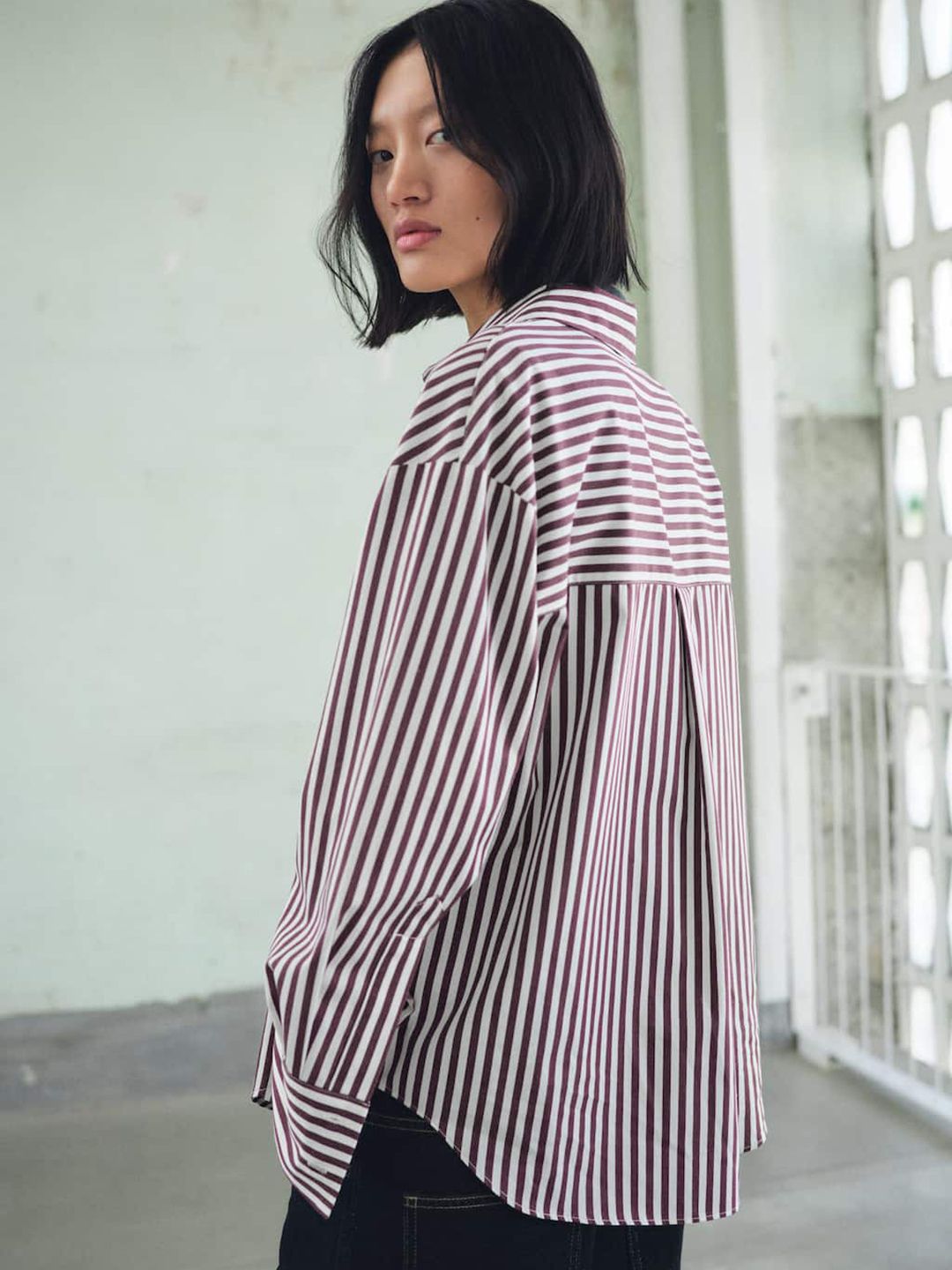 Vertical Striped Spread Collar Longline Oversized Shirt