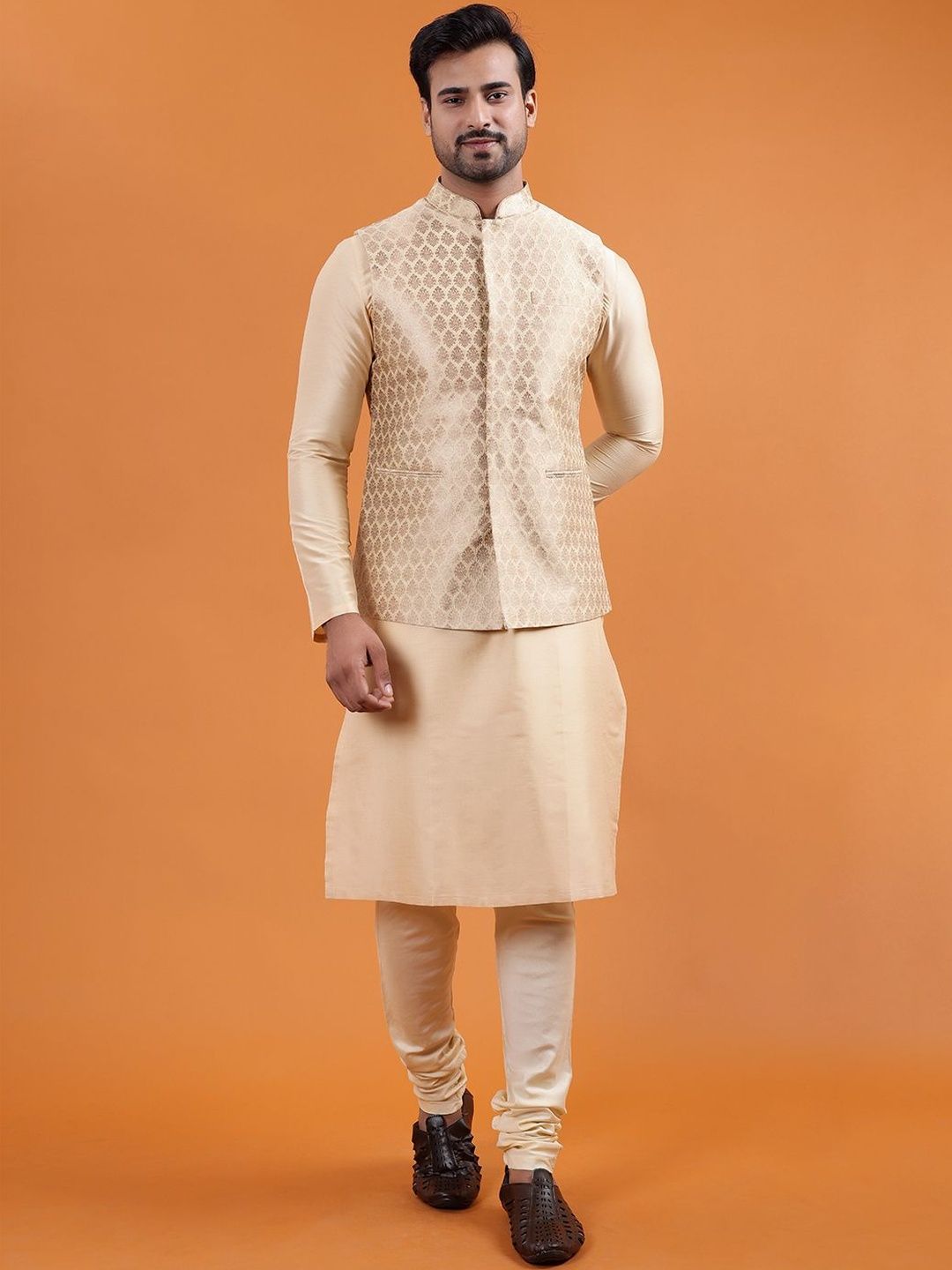 ZOIS Sleeveless Woven Nehru Jacket
