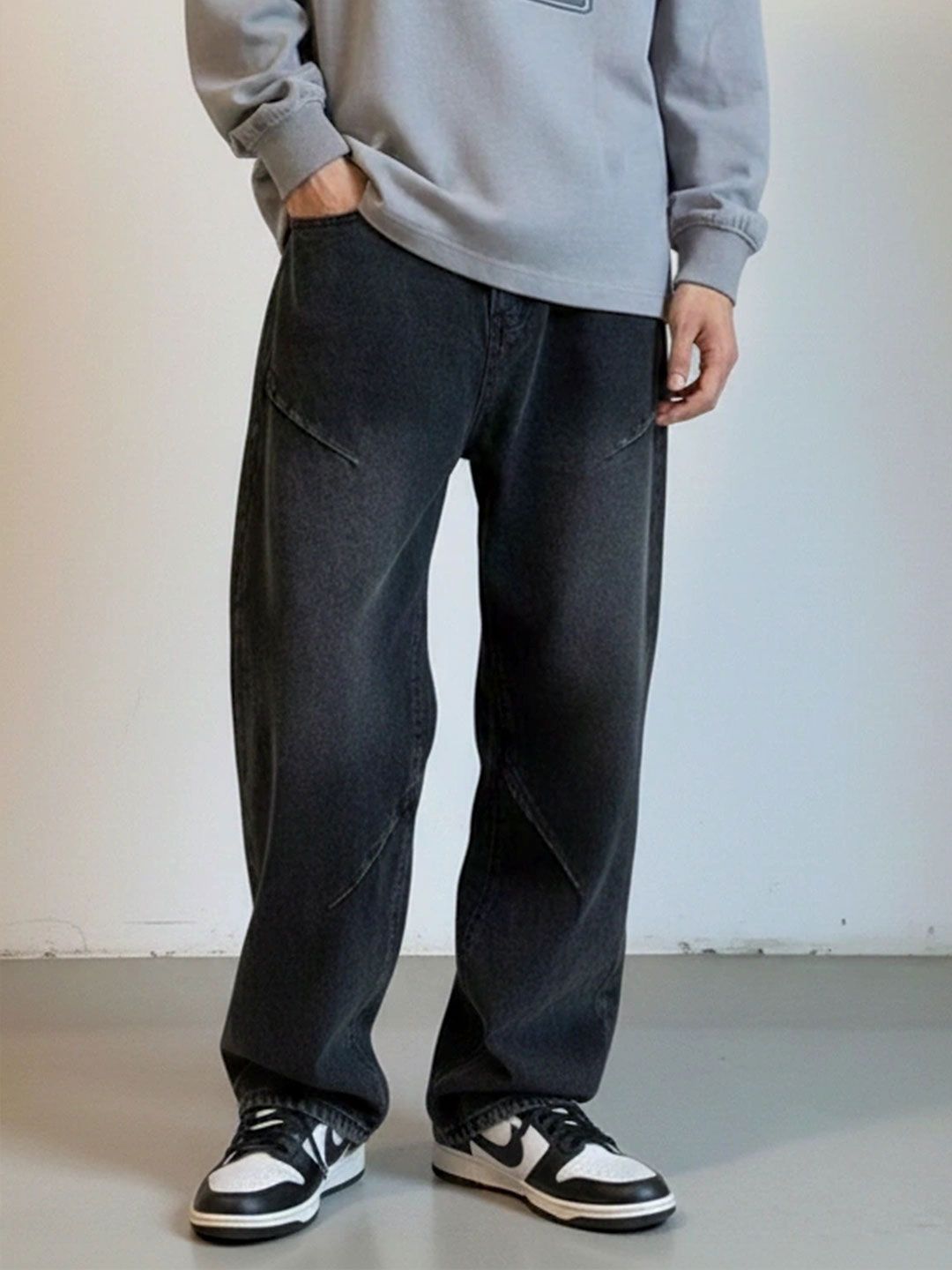ANDREW HILL Men Mid-Rise Light Fade Jeans