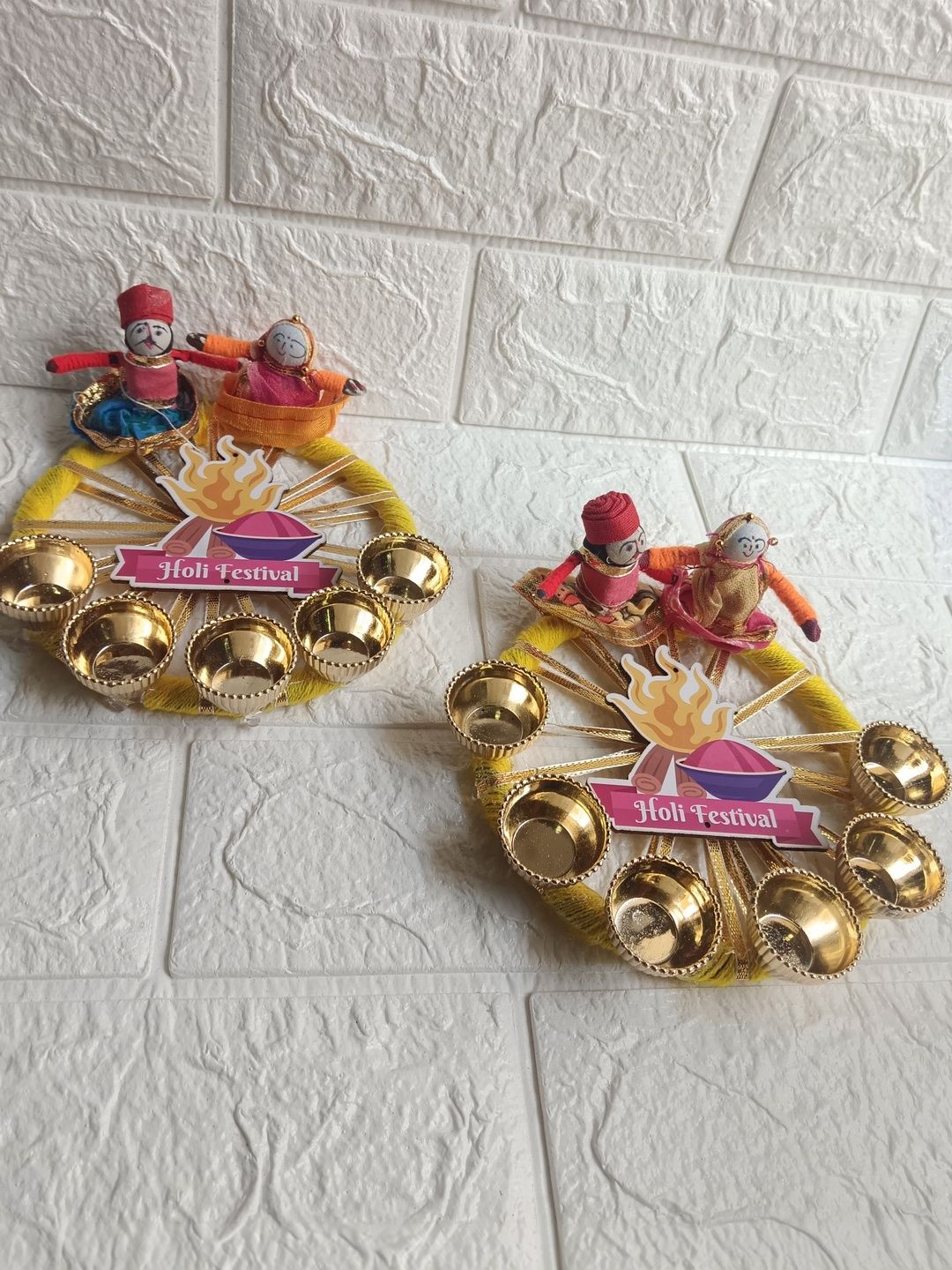 Nutts Holi 2Pcs Yellow & Pink Wooden Holi Accessories