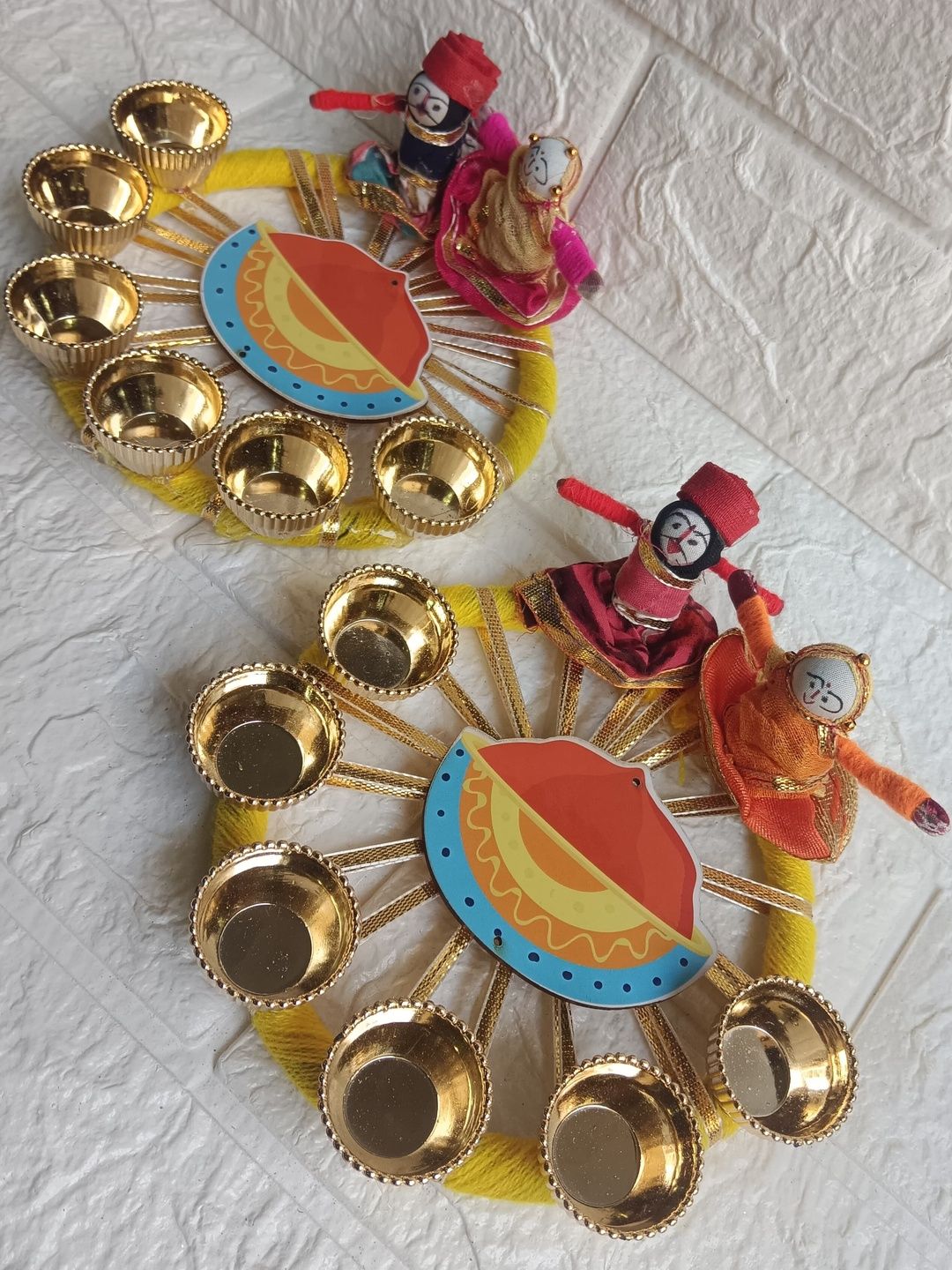Nutts Orange & Blue Wooden 2Pcs Holi Gift Decoration Plates