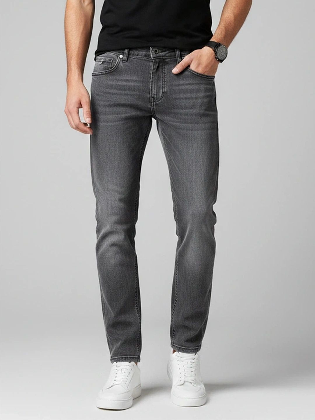 ANDREW HILL Men Skinny Fit Mid-Rise Low Distress Light Fade Jeans