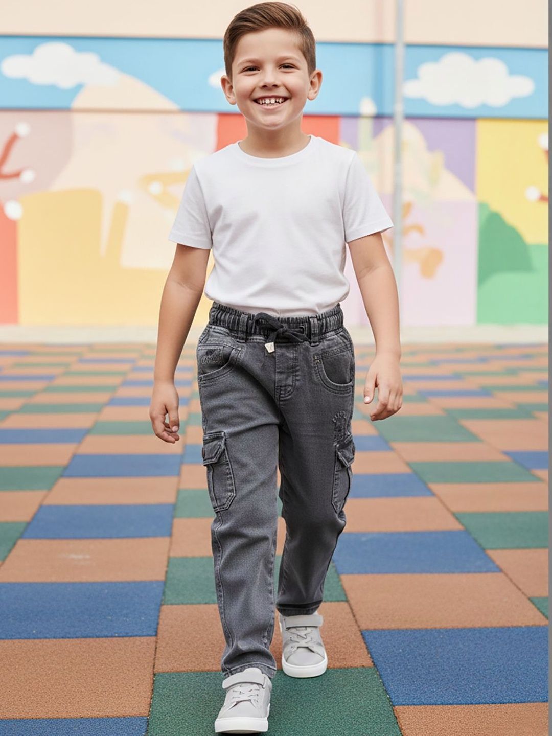 JFR Boys Straight Fit Low-Rise Light Fade Jeans