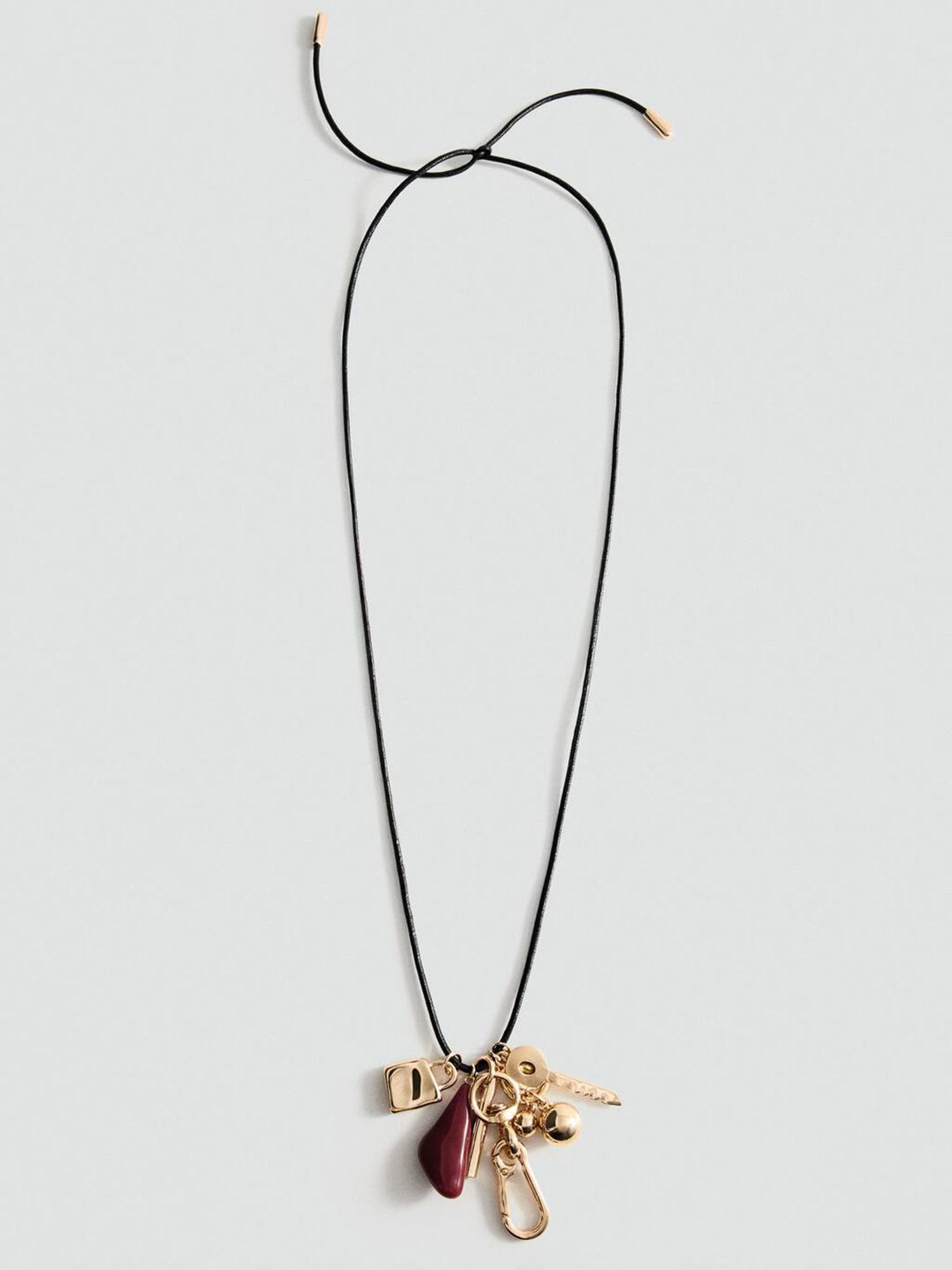 Necklace with Chams Pendant