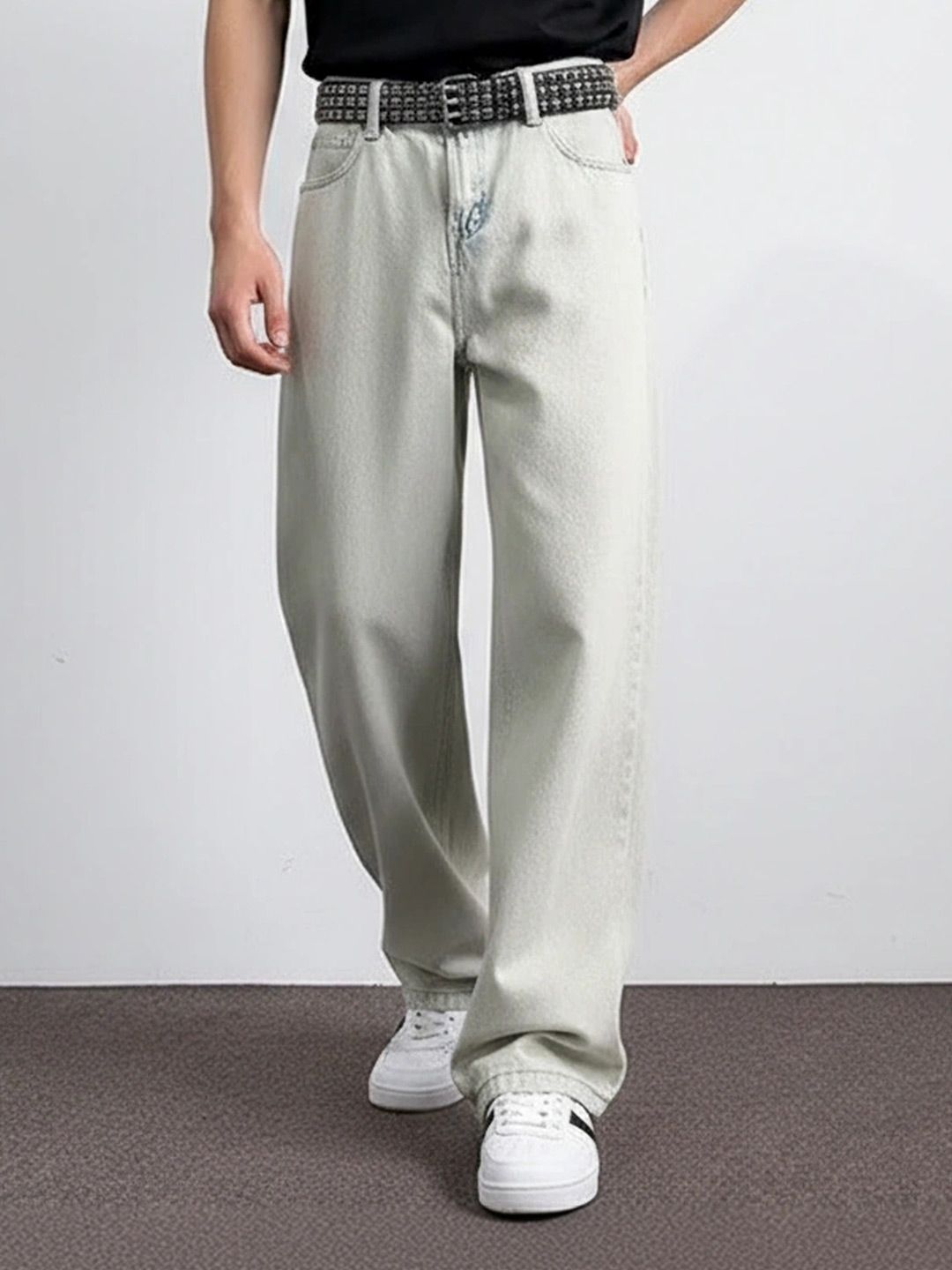 ANDREW HILL Men Wide Leg Mid-Rise Light Fade Jeans