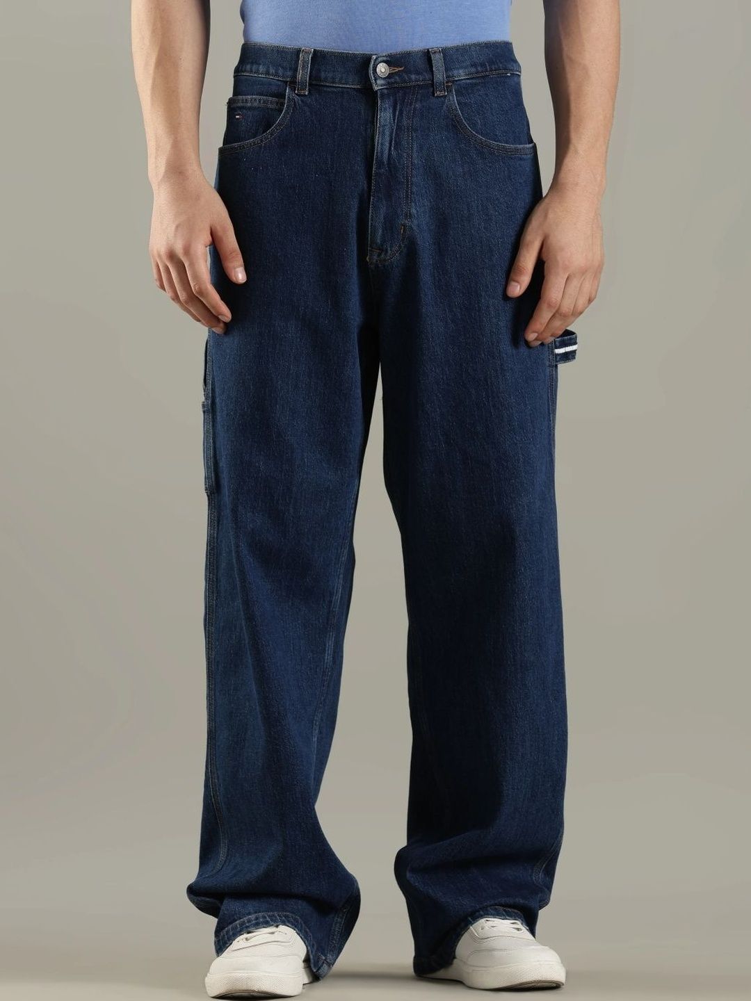 Relaxed Fit Mid-Rise Jeans