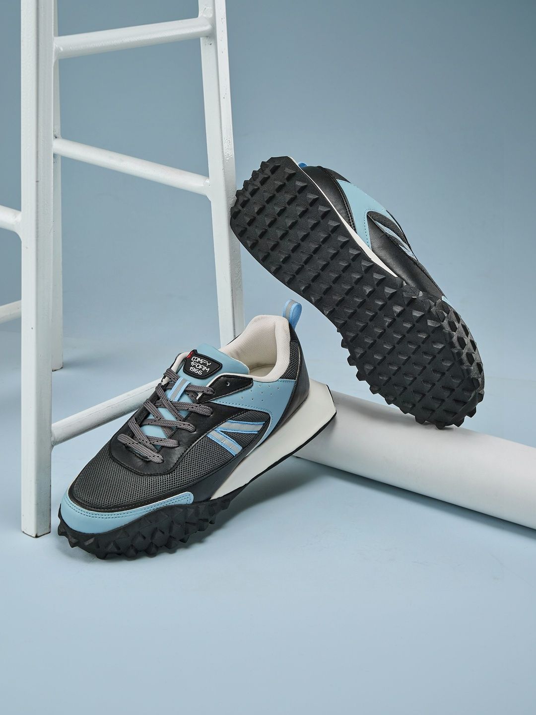 Duke Men Colourblocked Sneakers