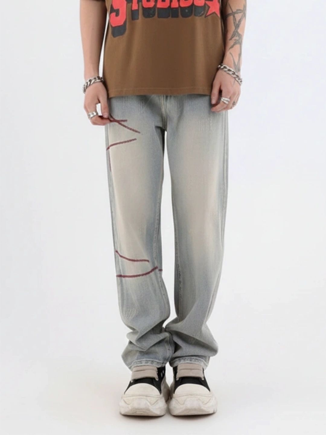 ANDREW HILL Men Relaxed Fit Mid-Rise Low Distress Heavy Fade Jeans
