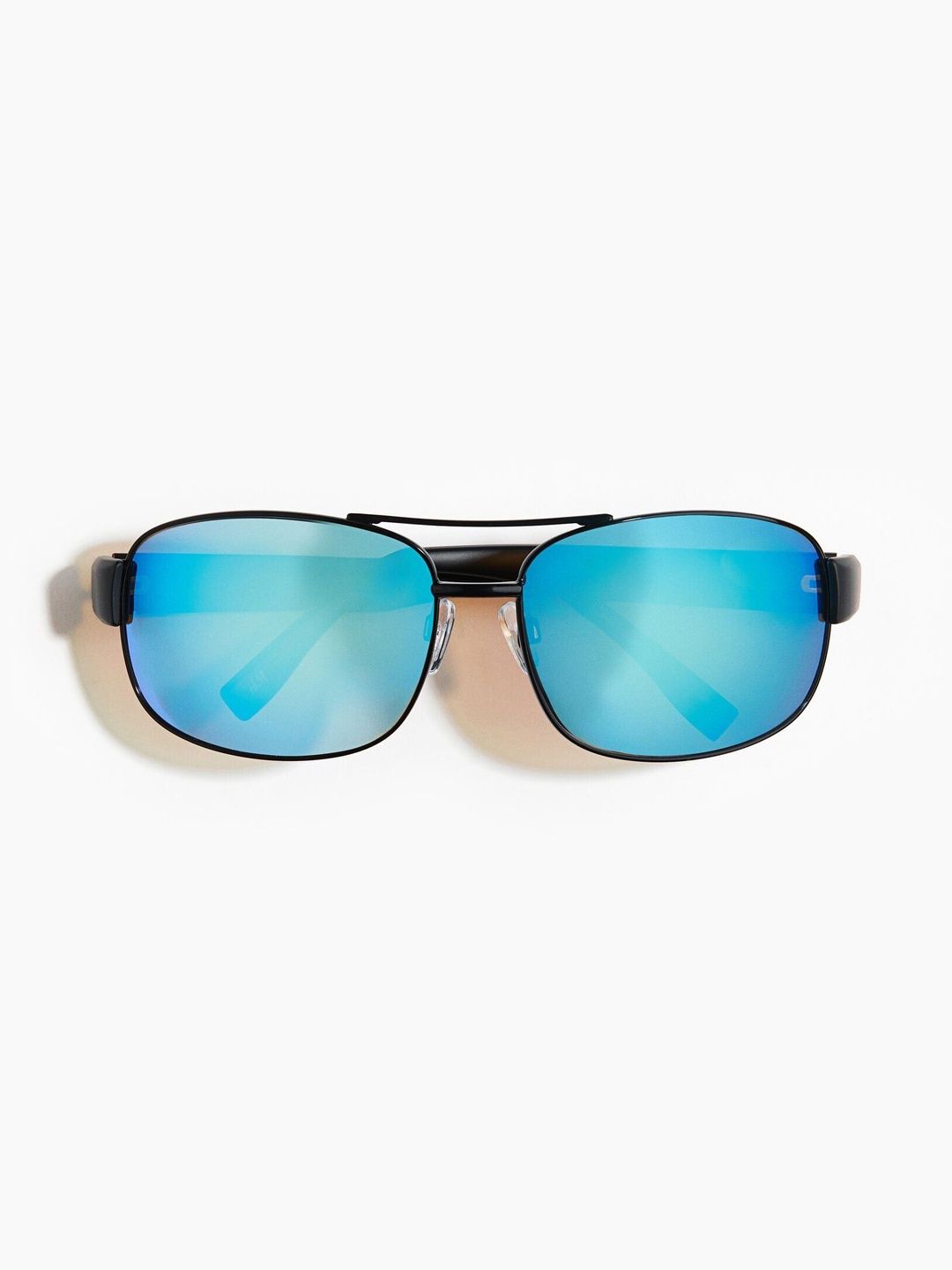 H&M UV-Protective Sunglasses deal from myntra H&M UV-Protective Sunglasses deal from myntra