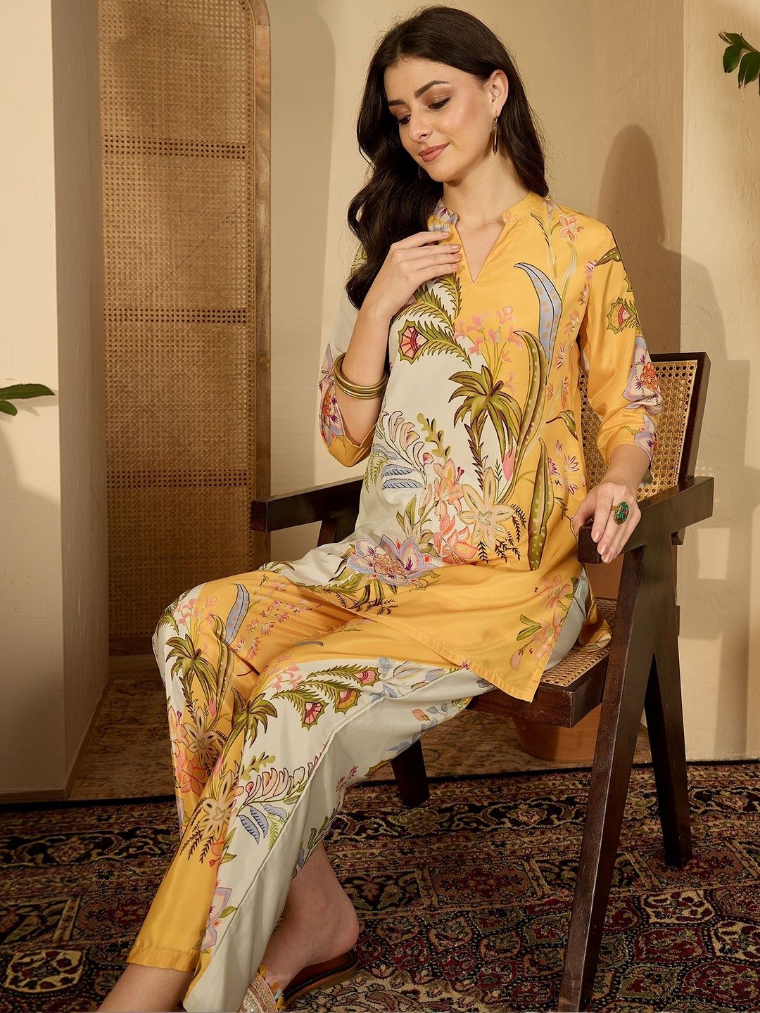 Sangria Printed Mandarin Collar Tunic & Palazzos Co-Ords