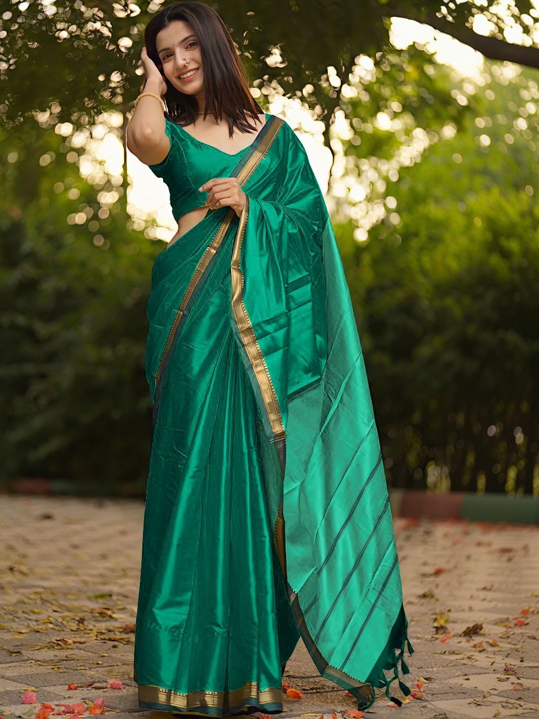 HERE&NOW Zari Silk Cotton Gadwal Saree