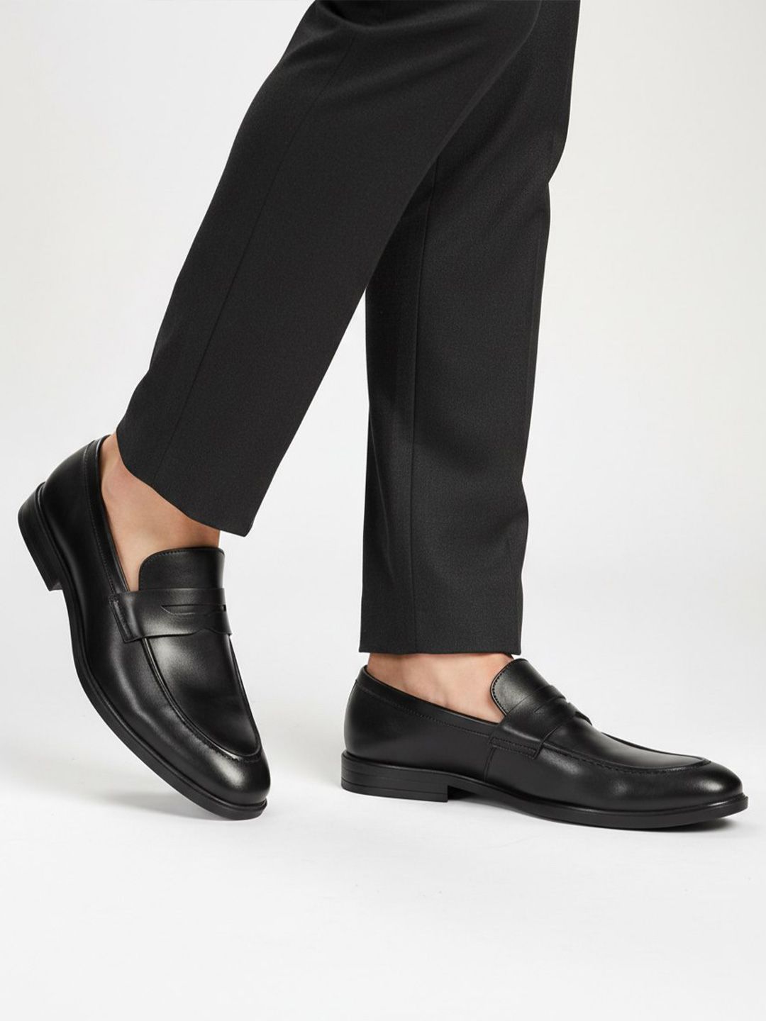 The Brown Hide Men Formal Leather Loafers